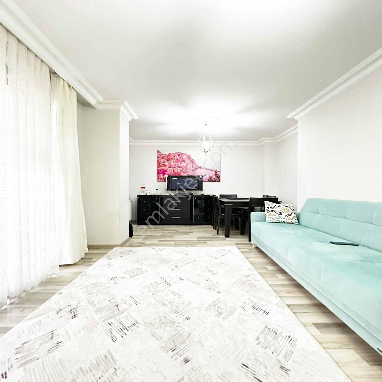 Çekmeköy Yapı Gayrimenkul'den Kullanışlı 2+1!!!