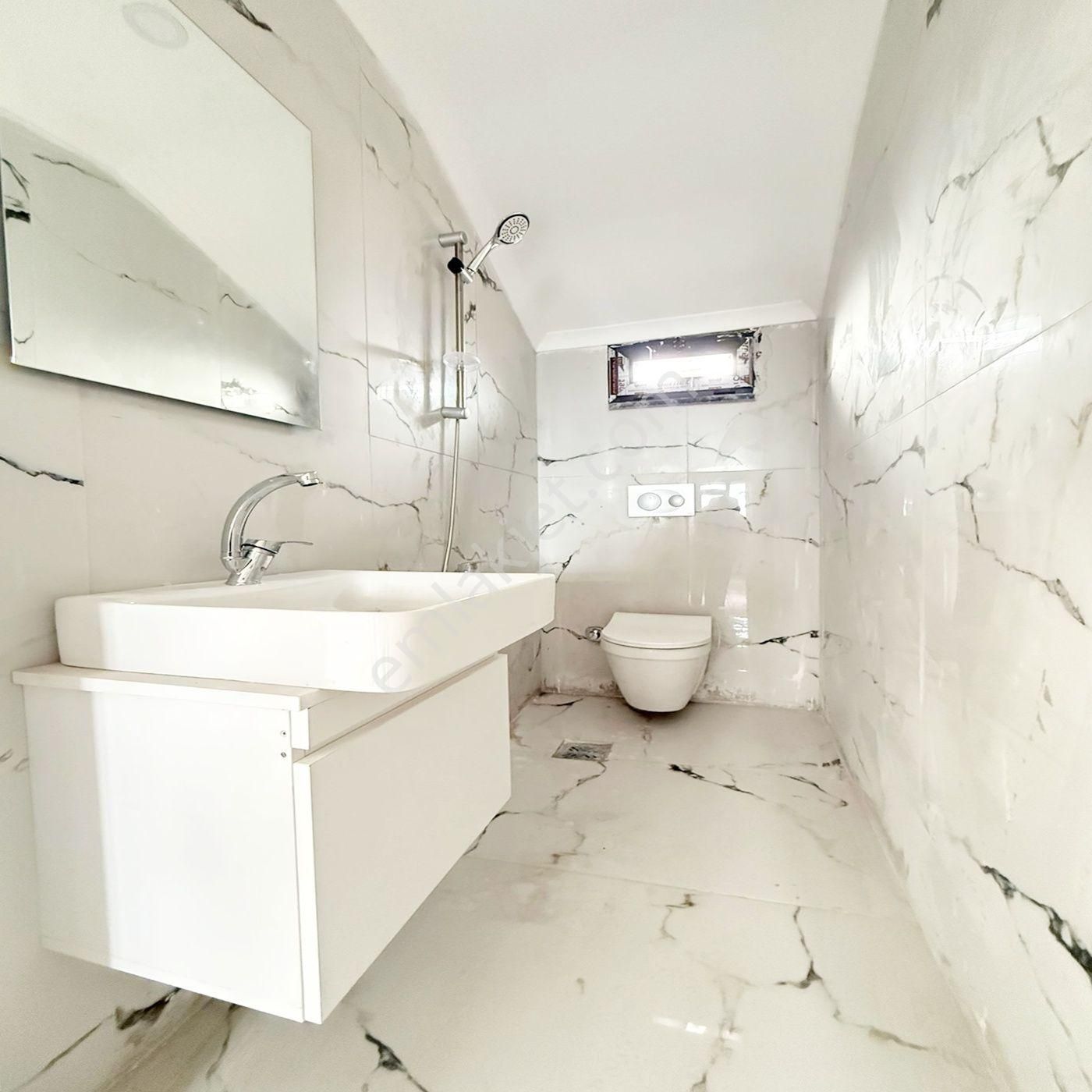 Pusula Yapı'dan Çift Banyolu , Çift Mutfaklı 4+1 Üst Dubleks!!! - Görsel 8