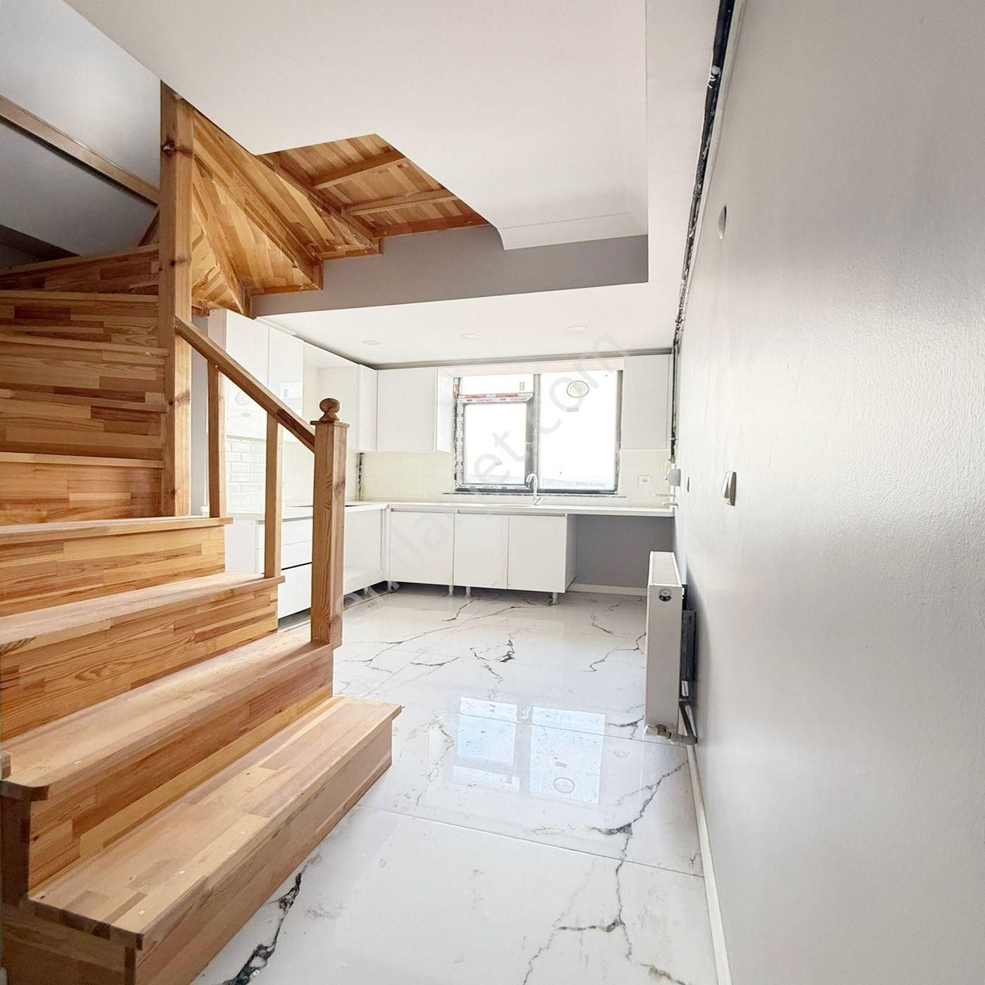 Pusula Yapı'dan Çift Banyolu , Çift Mutfaklı 4+1 Üst Dubleks!!! - Görsel 16