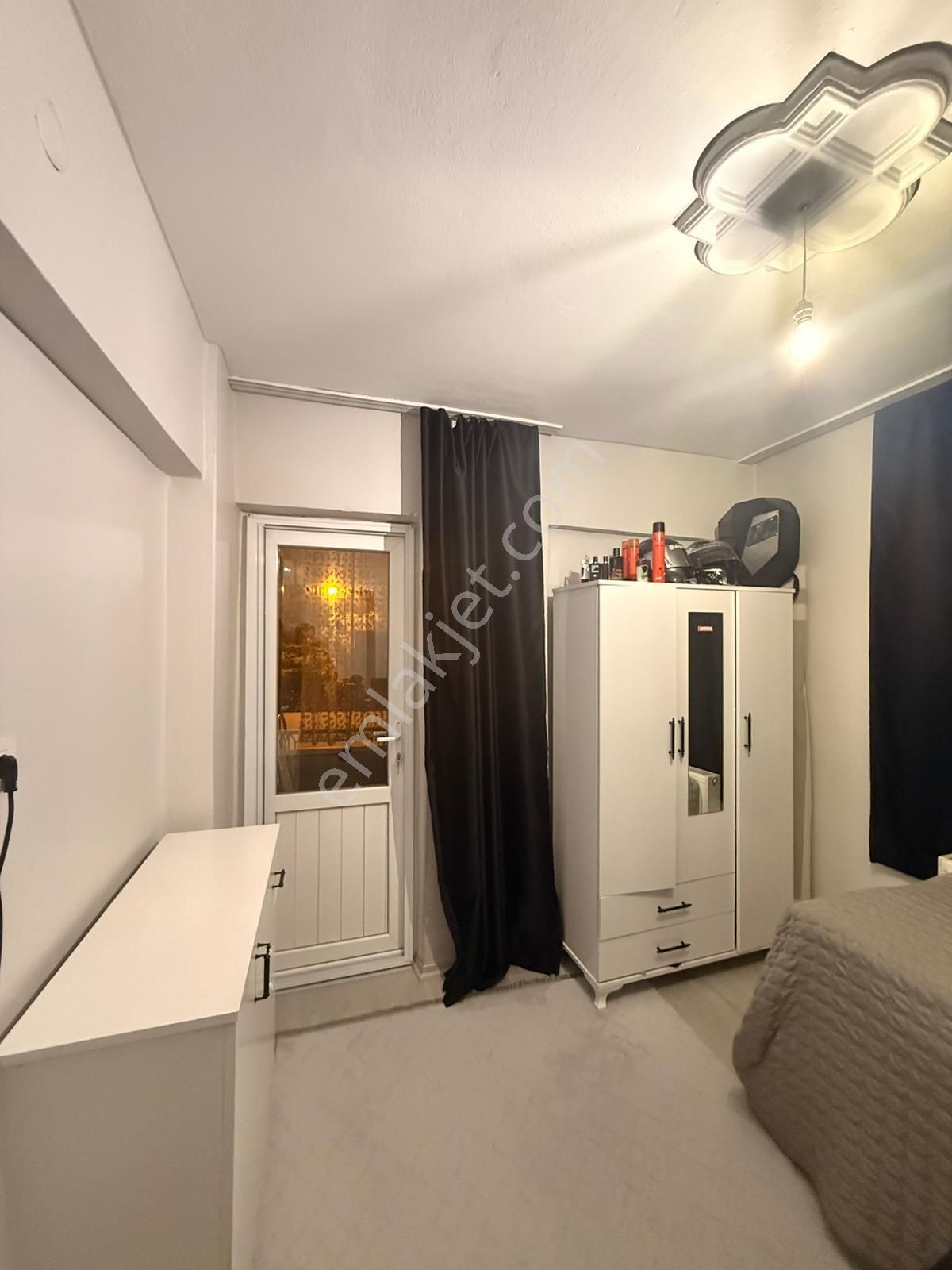 Mç Emlak'tan Akşemsettin Mahallesin'de 3+1 Acil Satılık Daire - Görsel 5