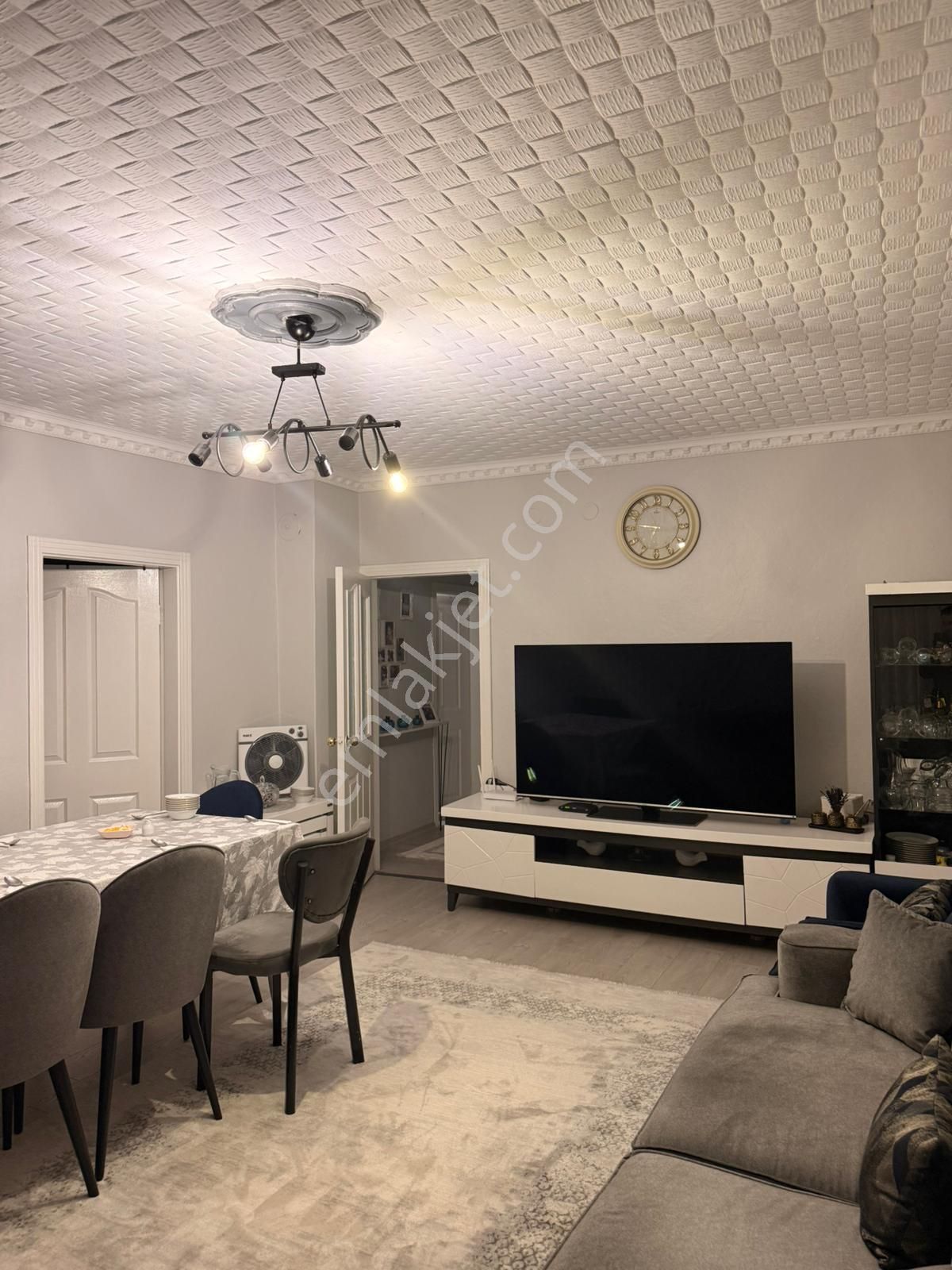 Mç Emlak'tan Akşemsettin Mahallesin'de 3+1 Acil Satılık Daire - Görsel 3