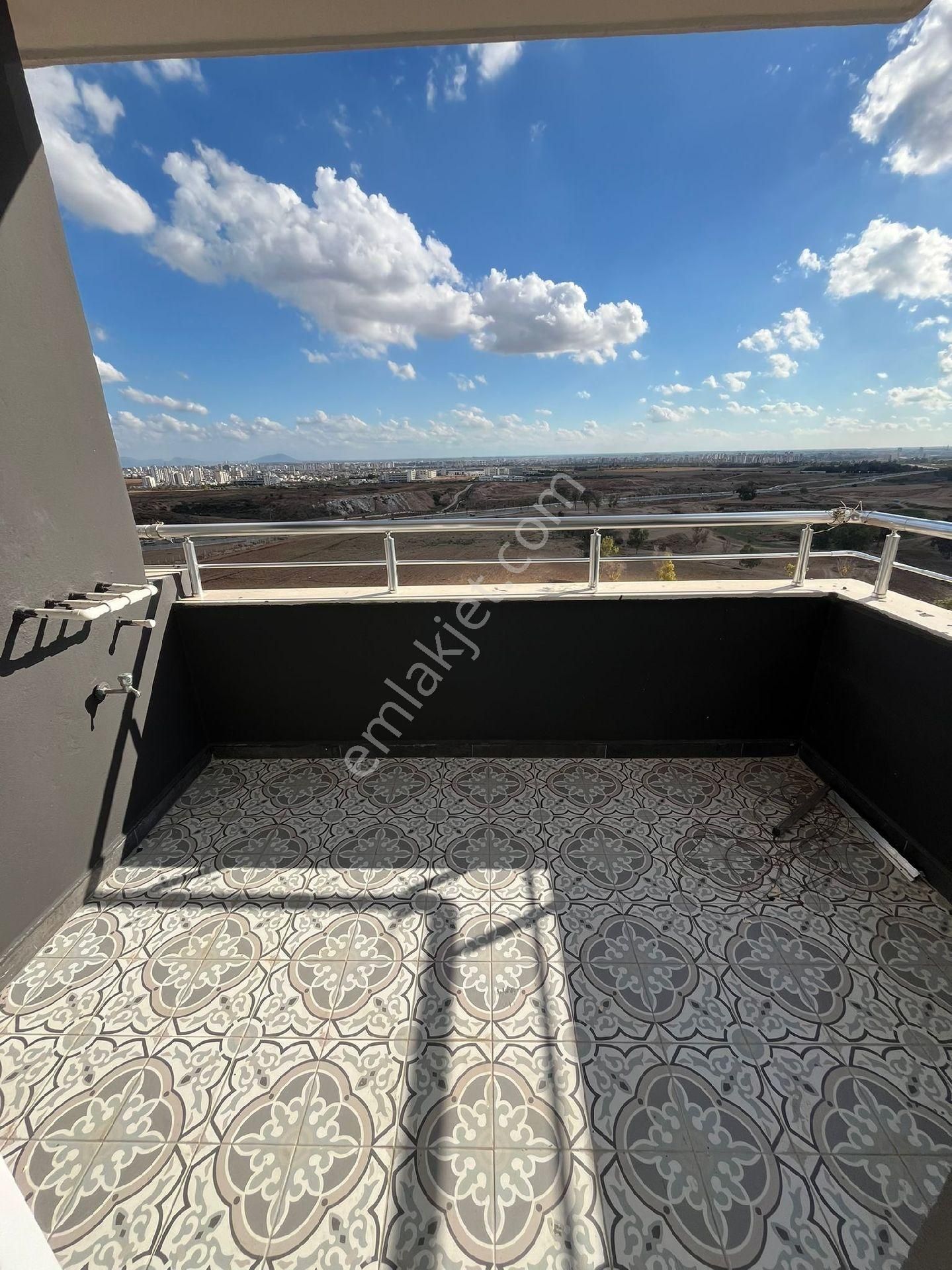 Sınırsız Kredi İmkanı İle Bulvar Üzeri 2+1 İskanlı Satılık Daire - Görsel 4