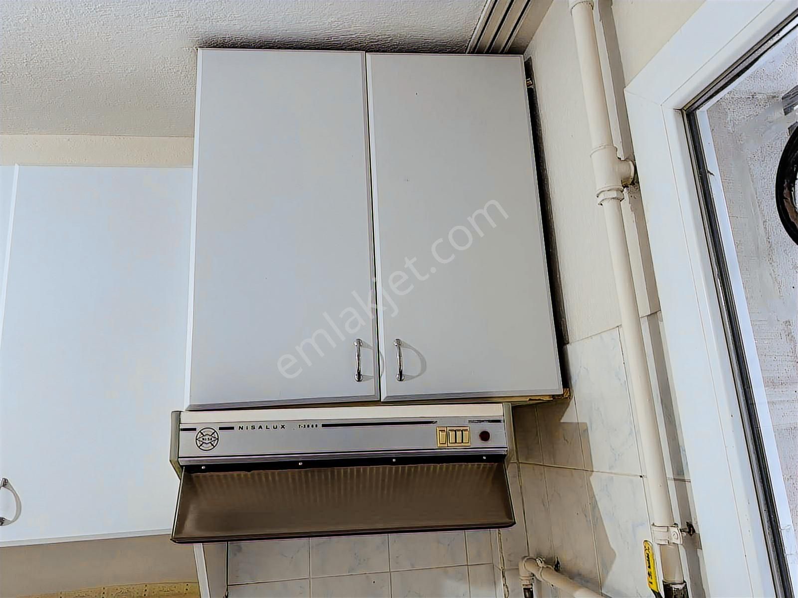 Bornova Mevlana Mahallesinde Kiralık 2+1 Bahçeli Daire - Görsel 6