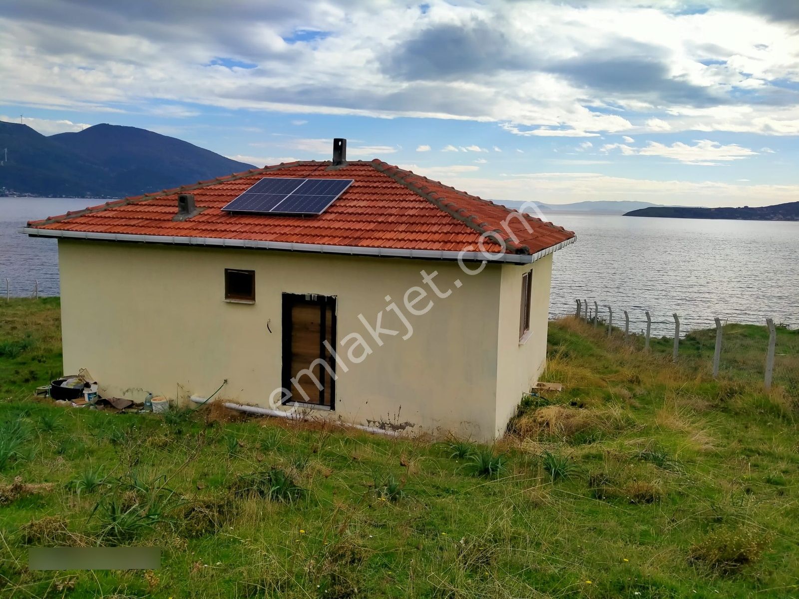 3.179 M² Arsa İçinde, 67 M² Sıfır 2+1 Ev Denize Sıfır Paşalimanı