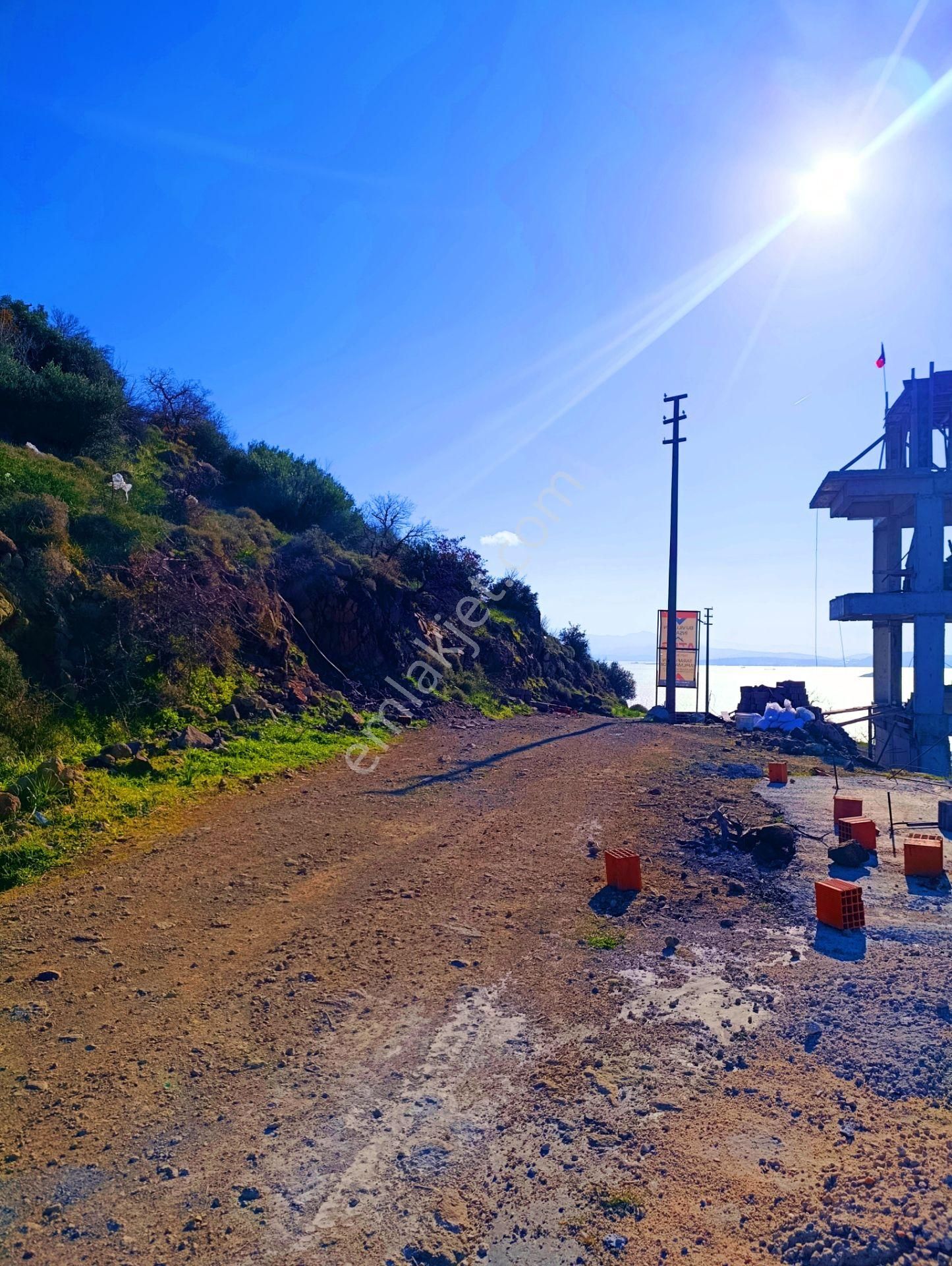 Çandarlı Eyko Sitesinde Panoramik Deniz Ve Adalar Manzaralı Arsa - Görsel 13