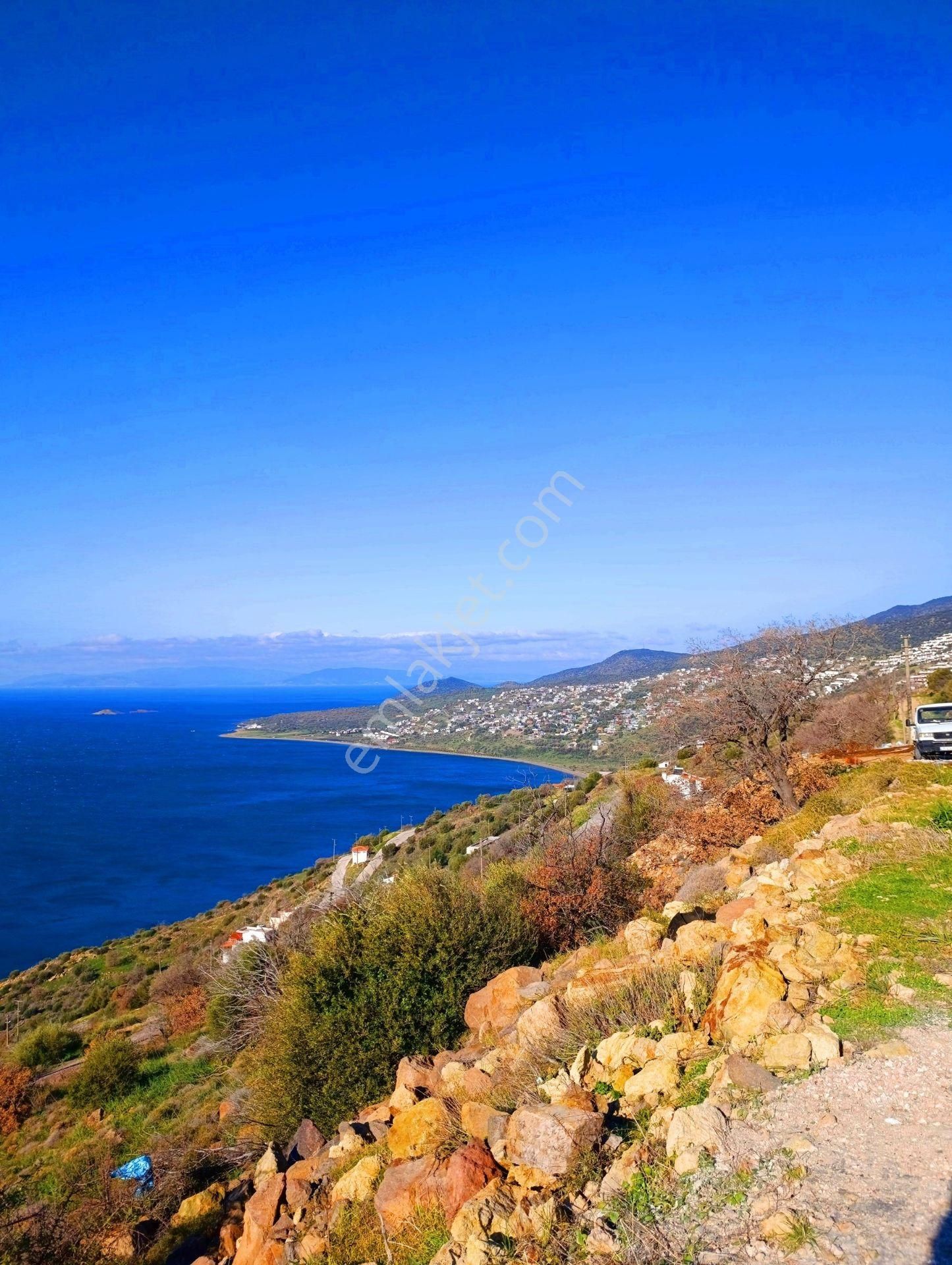 Çandarlı Eyko Sitesinde Panoramik Deniz Ve Adalar Manzaralı Arsa - Görsel 9