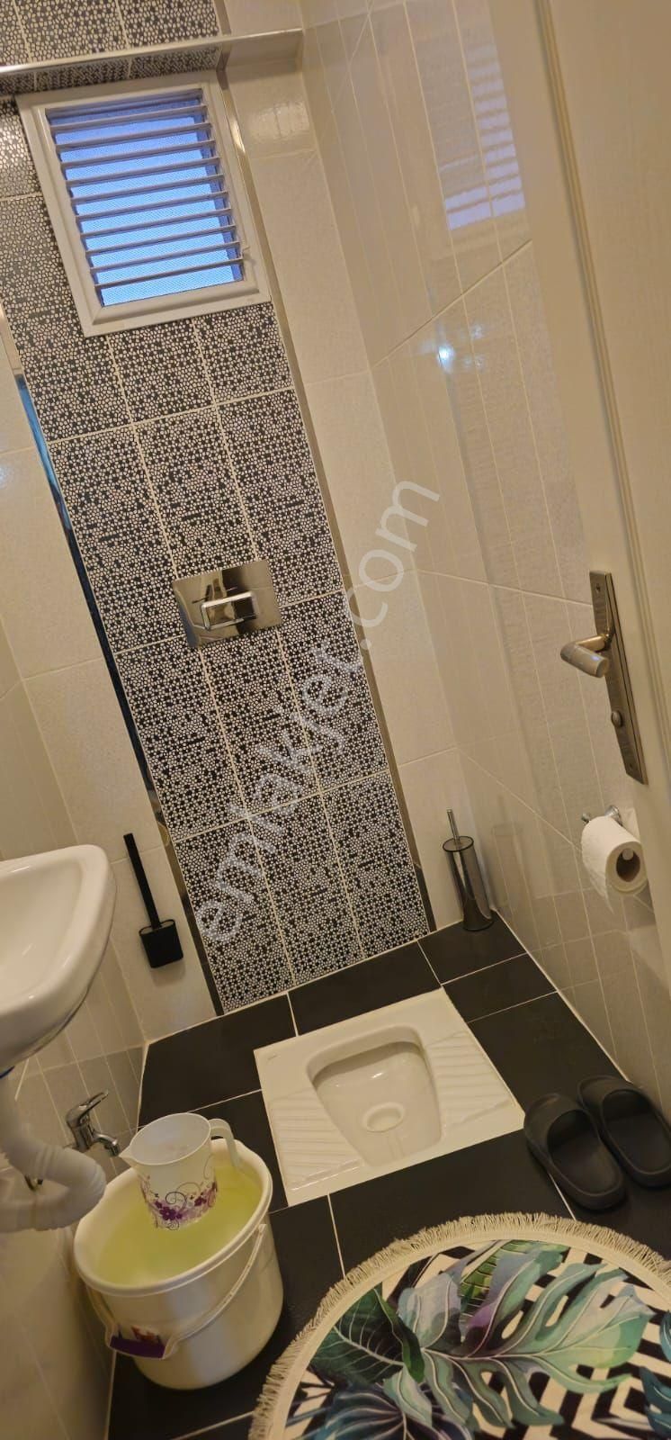 Bağcılar Hürriyet Mahallesinde 2+1 Köşe Başı Ferah Daire - Görsel 18