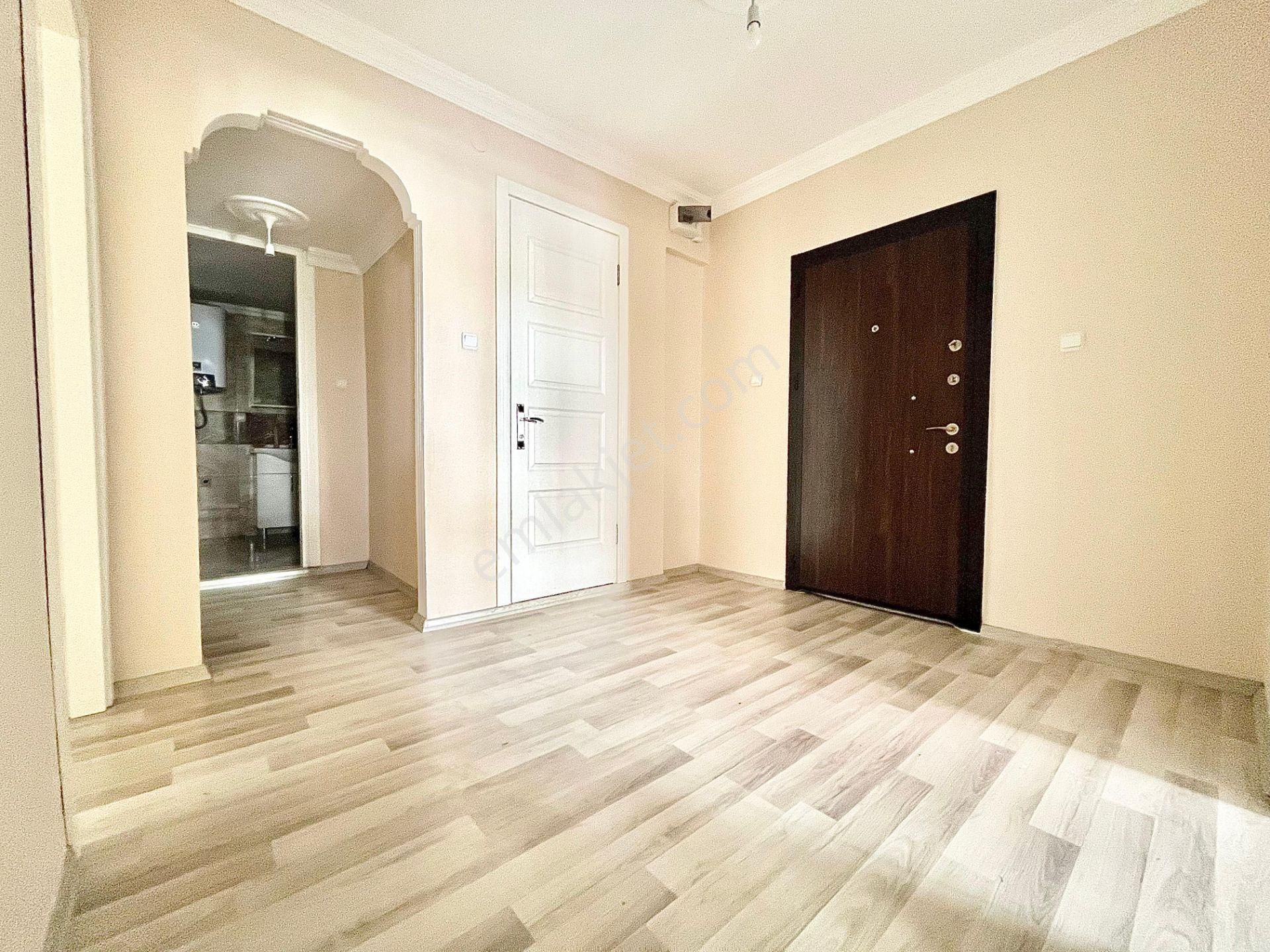 Yüksel'den Akçay'da Satılık Denize Yürüme Mesafesinde Ön Cephe 2+1 Daire - Görsel 9