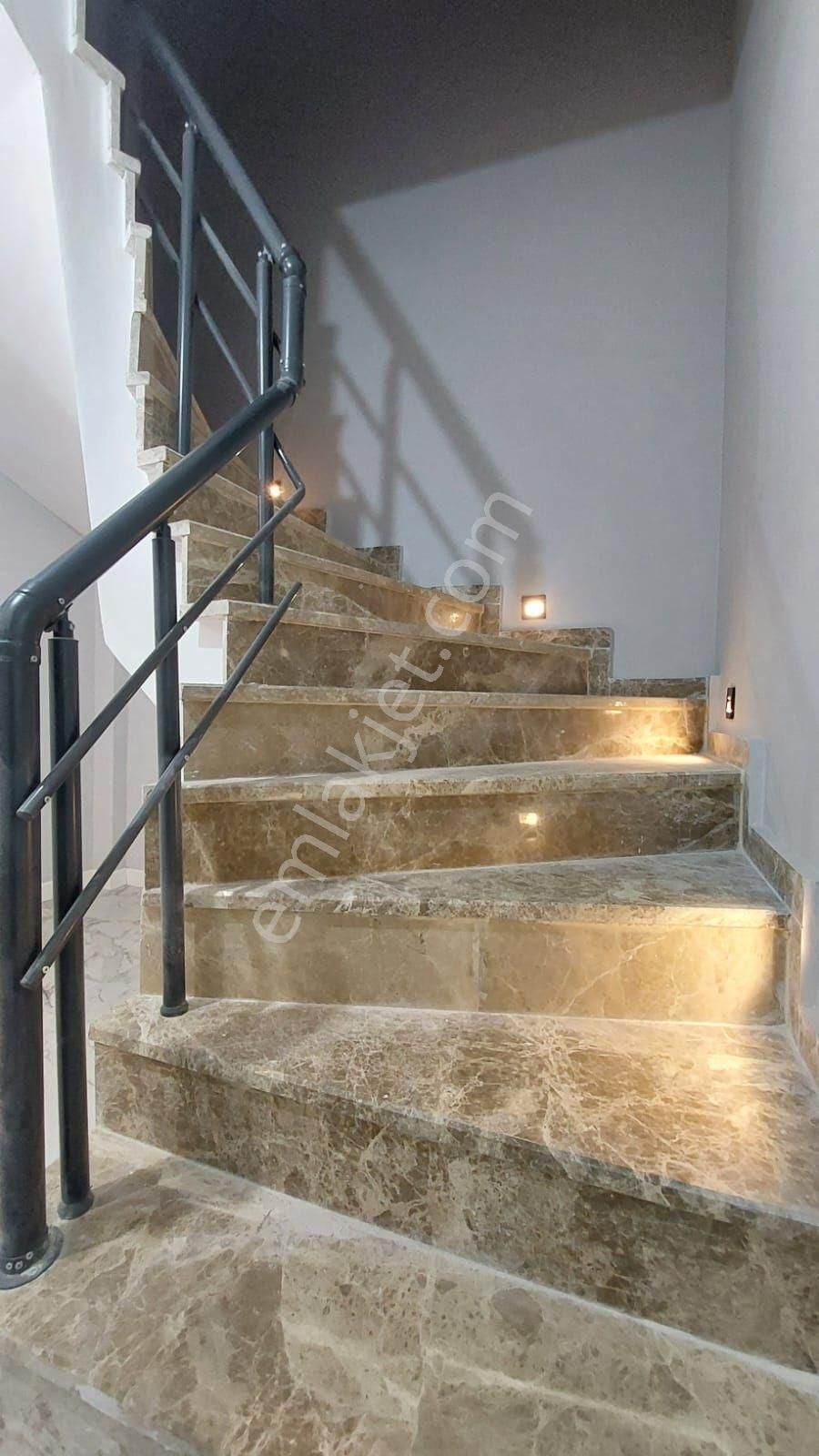 Çamlıca Mahallesi Birlik Cad. Yanı Dublex Ve 3+1 Satılık Daireler - Görsel 6