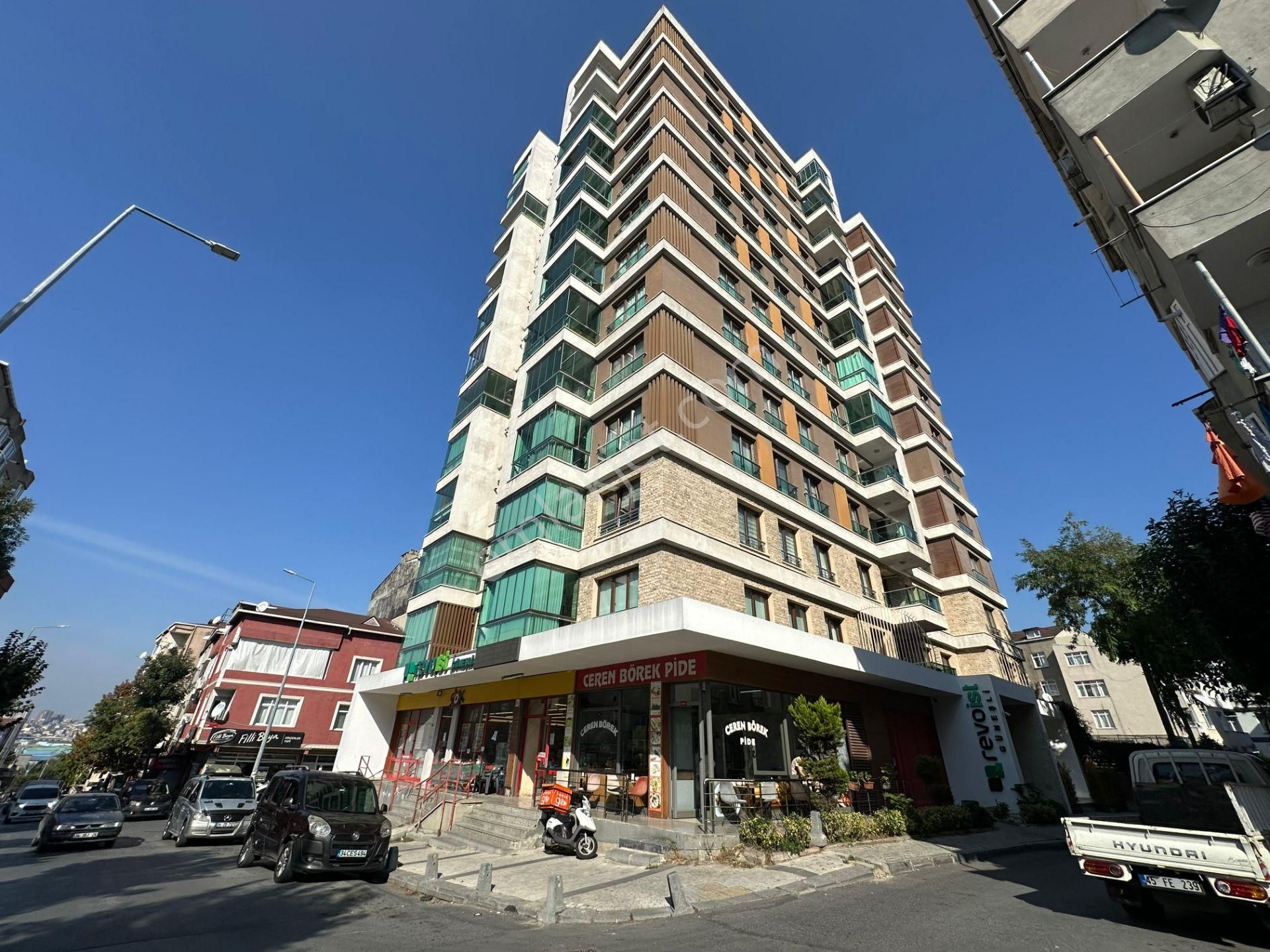 Remax'tan Revoist Güneşli Evlerinde 3+1 Havuzlu Satılık Daire - Görsel 2