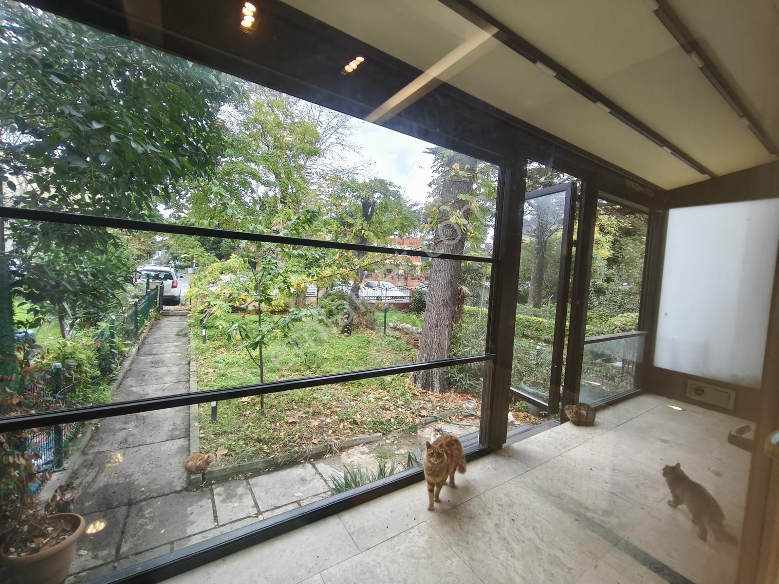 Basınköy Sitesi Mükemmel Lokasyonda 3+1 175m² Deniz Manzaralı - Görsel 25