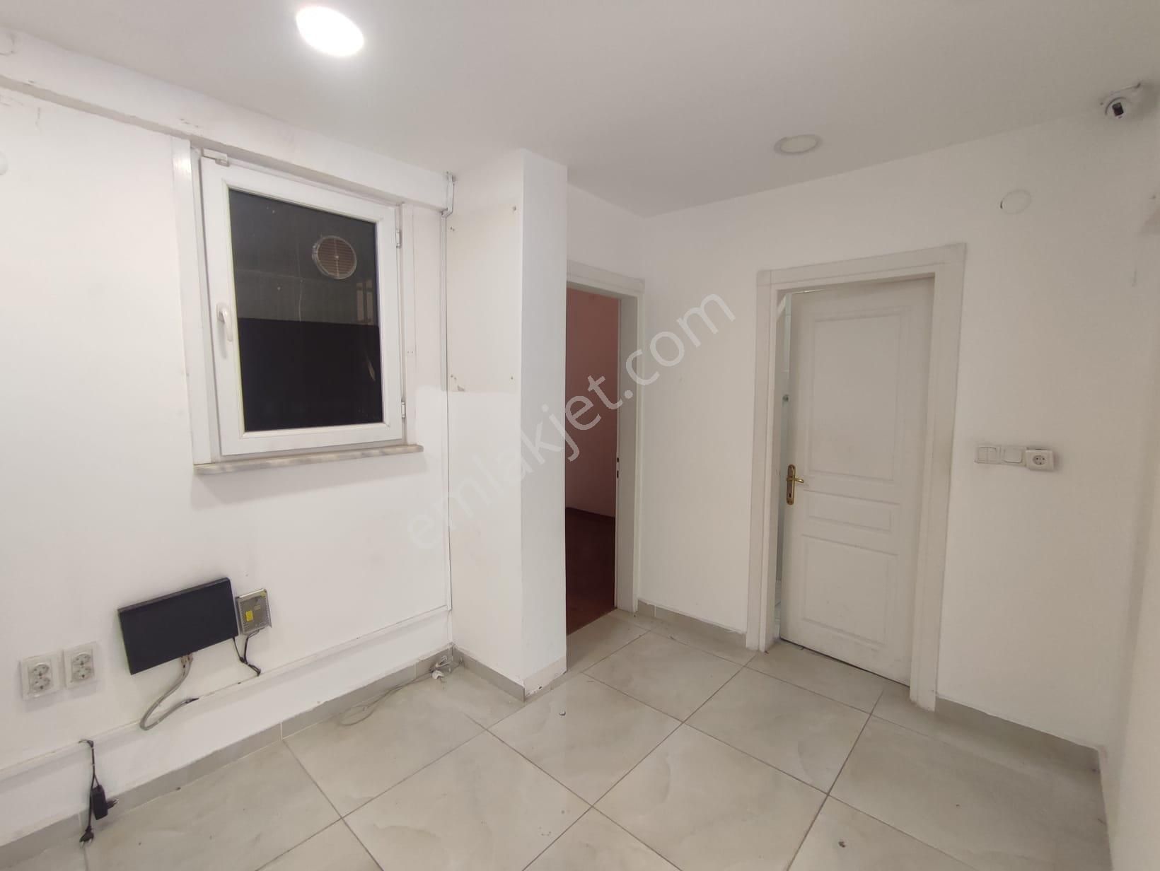 Suna Tabakçı'dan Bomonti Silahşör Caddesi Vitrinli Kiralık İş Yeri - Görsel 20