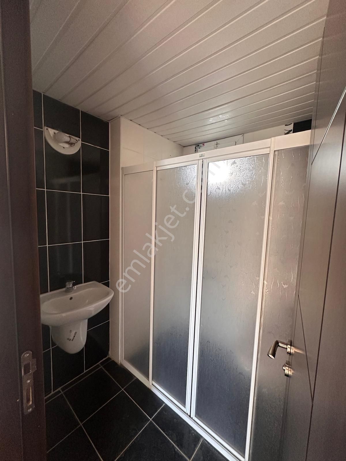 Pınar Mahallesi’nde Ultra Geniş Otrumlu, Havuzlu, Lüks 3+1 Kiralık Daire - Görsel 9