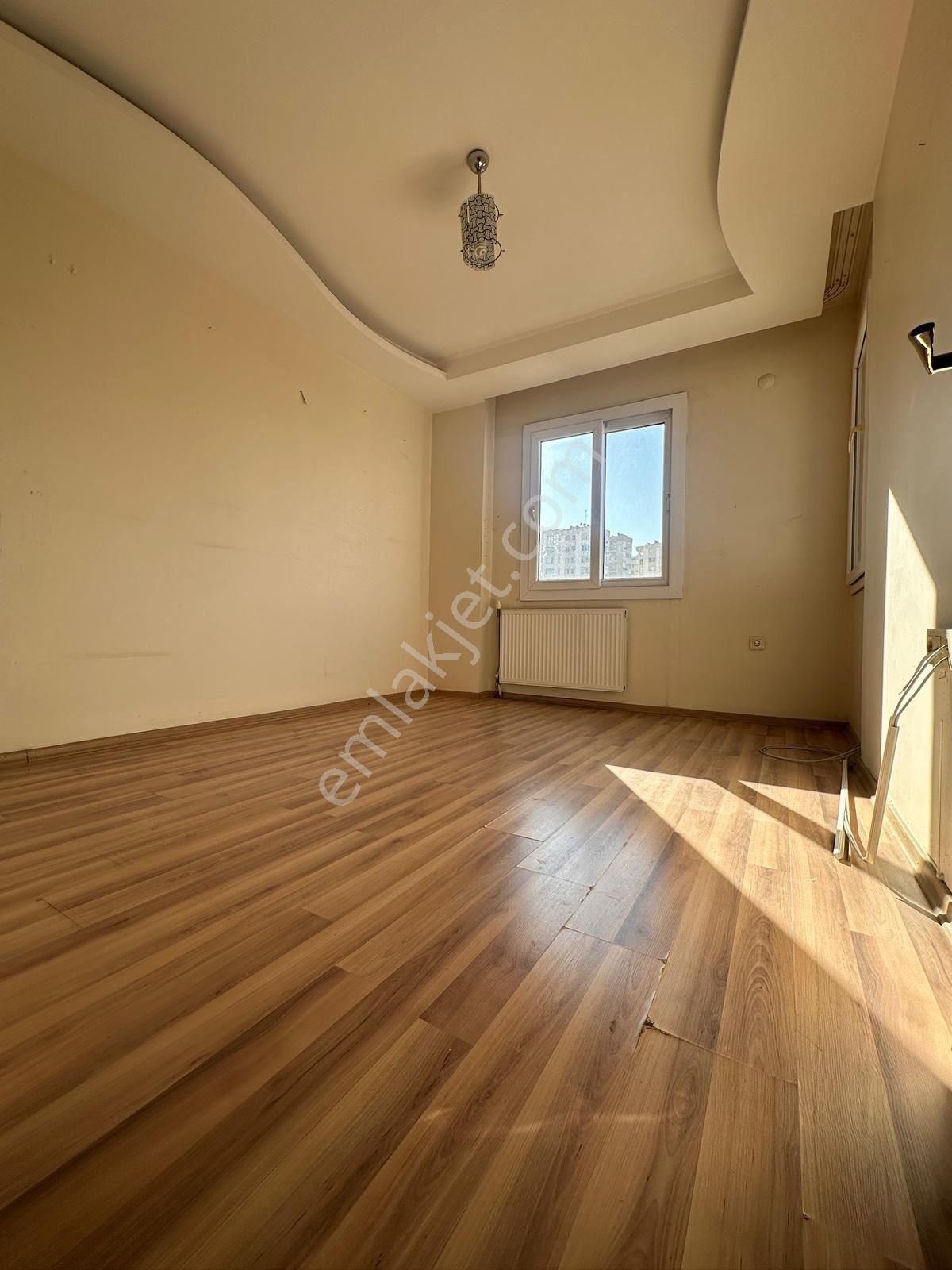 Pınar Mahallesi’nde Ultra Geniş Otrumlu, Havuzlu, Lüks 3+1 Kiralık Daire - Görsel 5