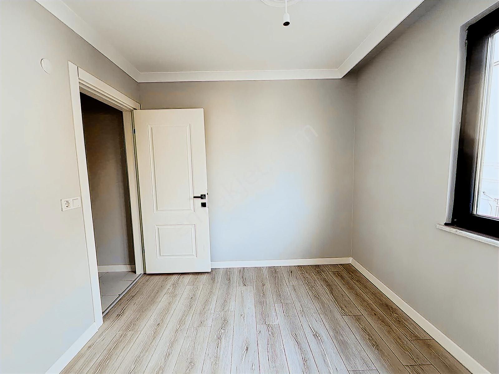 Darıca Marmaray Durağına Komşu 4+1 Asansörlü Çift Teraslı Daire - Görsel 7