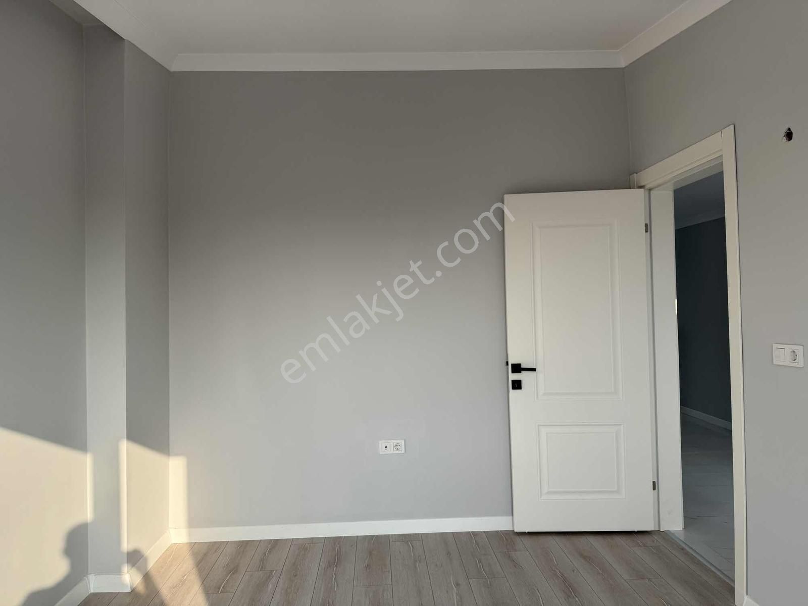 Darıca Marmaray Durağına Komşu 4+1 Asansörlü Çift Teraslı Daire - Görsel 32