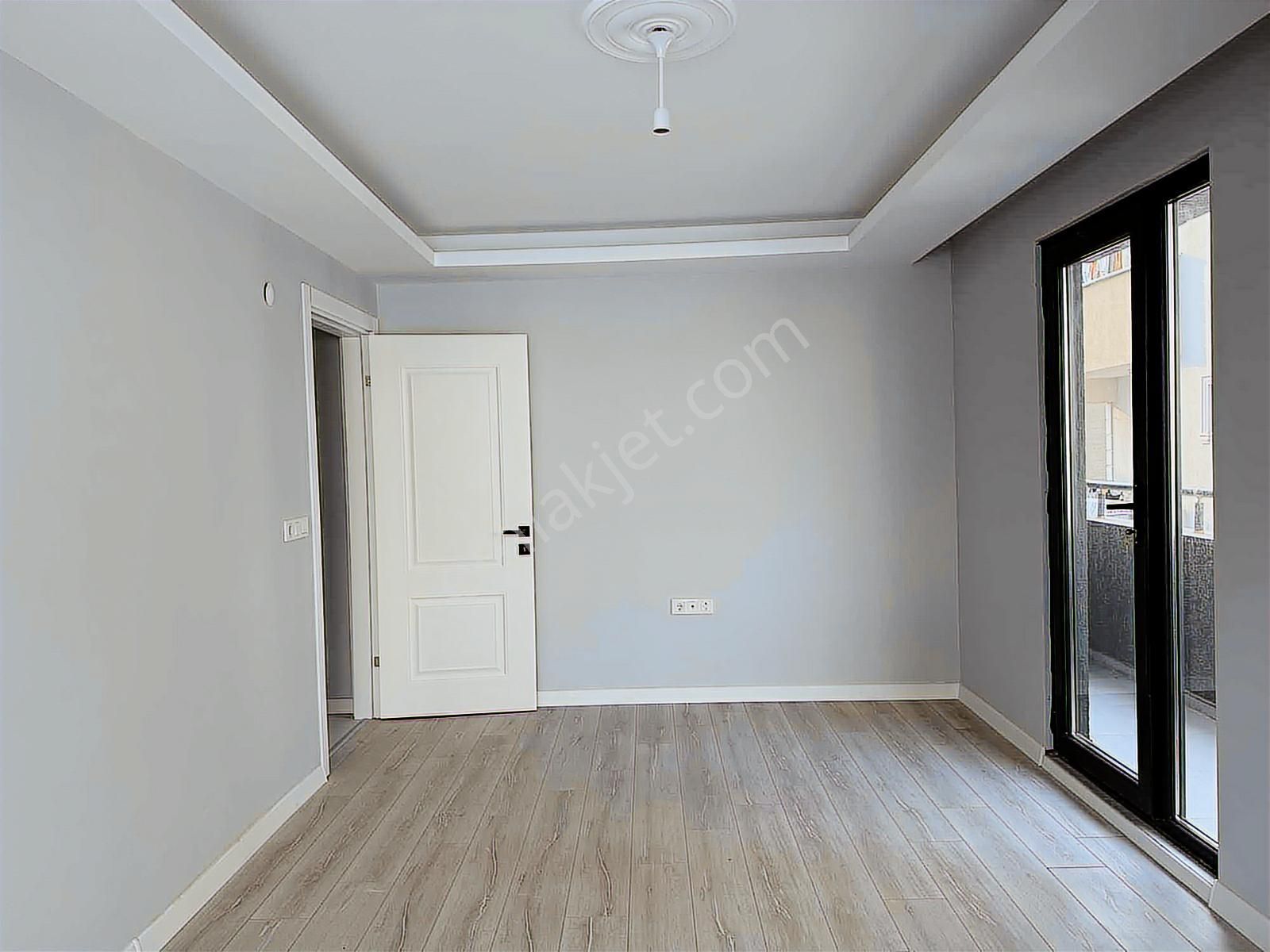 Darıca Marmaray Durağına Komşu 4+1 Asansörlü Çift Teraslı Daire - Görsel 18