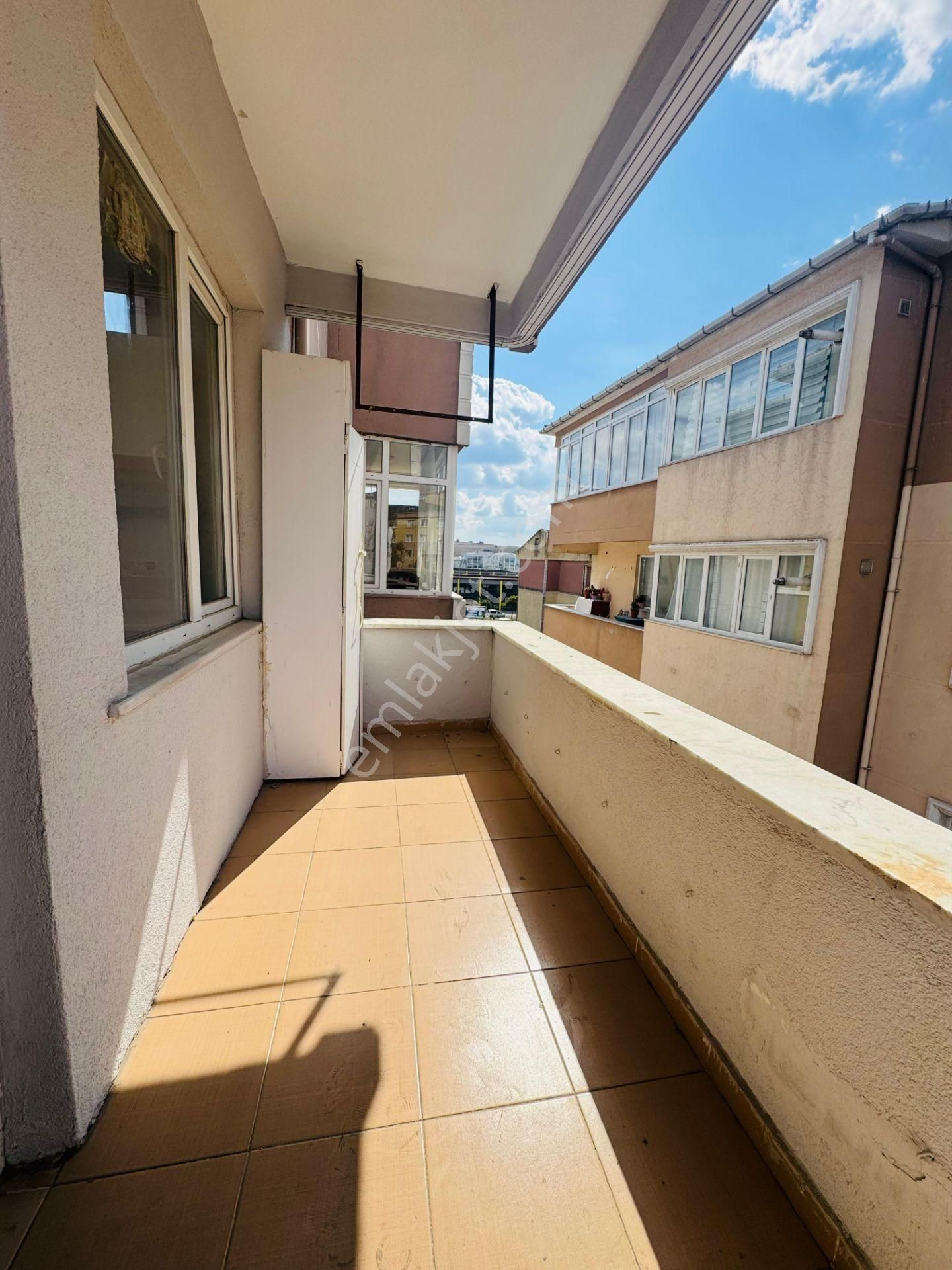 Güven'den Çerkezköyde Kent Park Ve Duraklara Yakın 2+1 Daire - Görsel 14