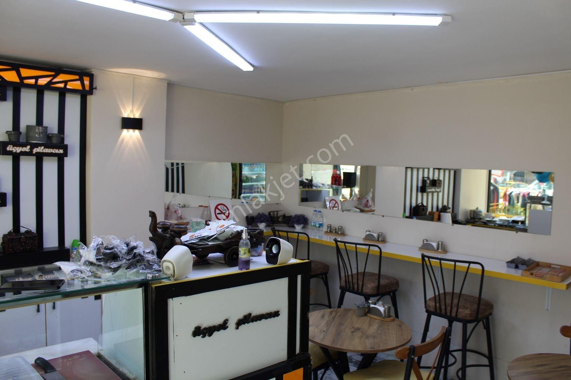 Açtığınız Gün Kazanmaya Başlayın! Üçyol’un En Bilinen Pilavcısı Devren - Görsel 5