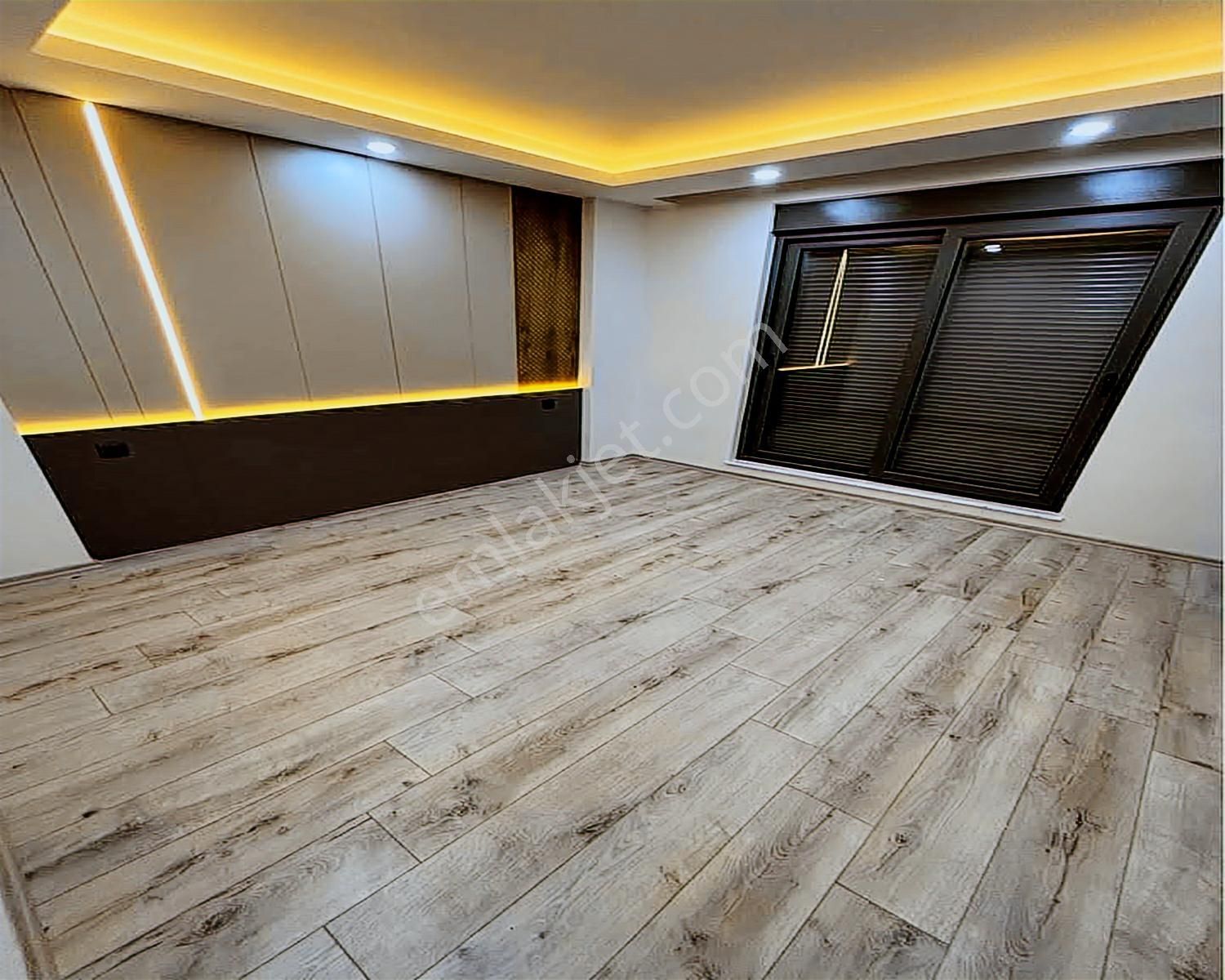 Batı Yapıdan Ebevyn Banyolu Lüks Donanımlı 1 .kat 2+1 - Görsel 20