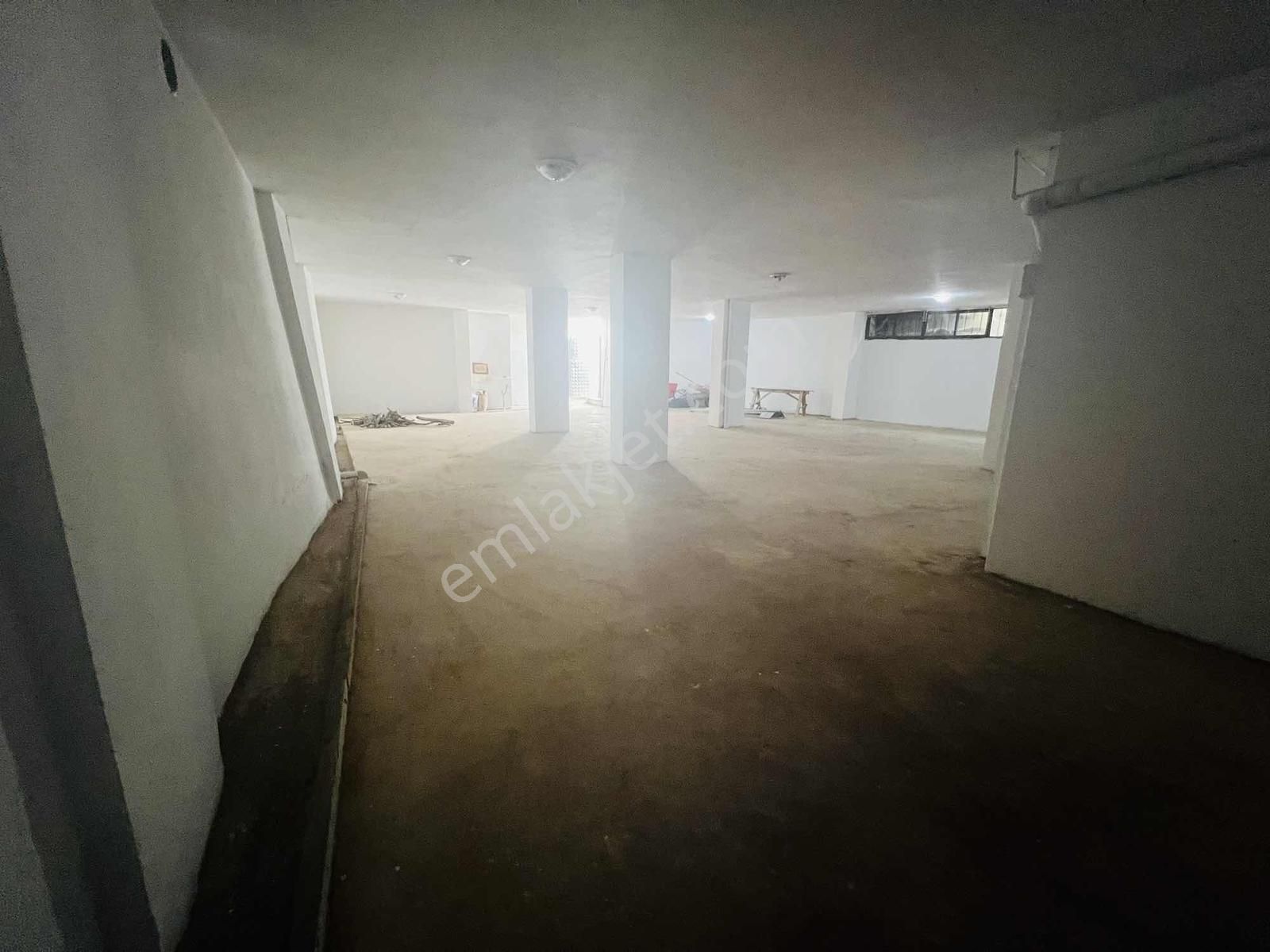 Sancaktepe Kemaltürkler Mahallesinde 300m Kiralık Depo - Görsel 15