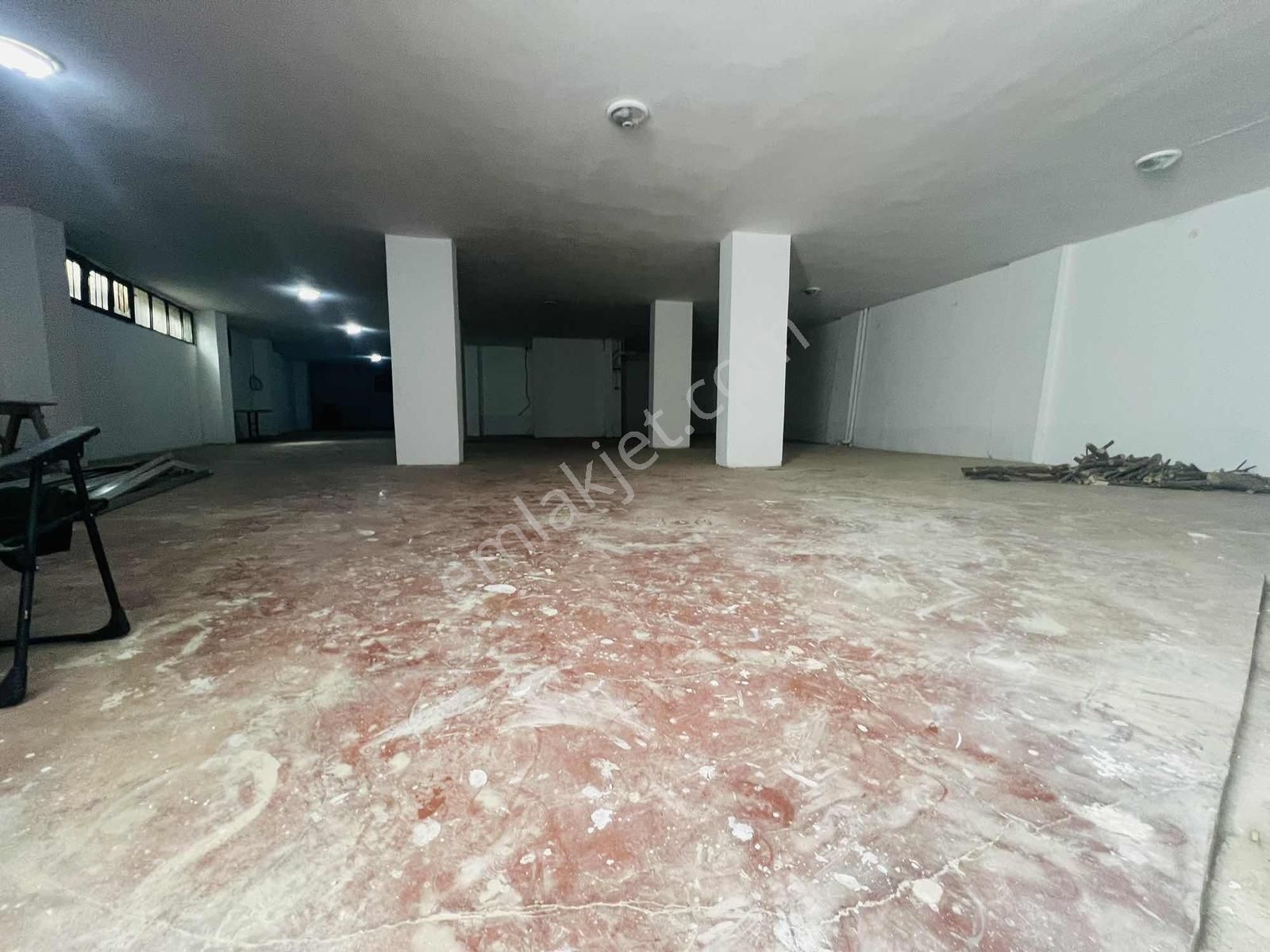 Sancaktepe Kemaltürkler Mahallesinde 300m Kiralık Depo - Görsel 5