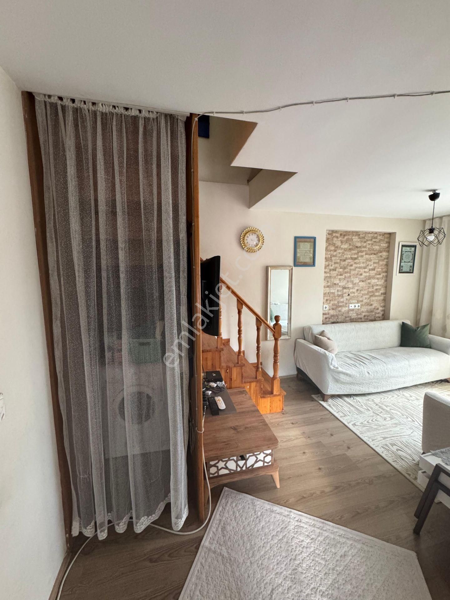 Bahar'dan Görükle'nin Merkezinde Aile Binasında Teraslı 3+1 Dubleks Daire - Görsel 3