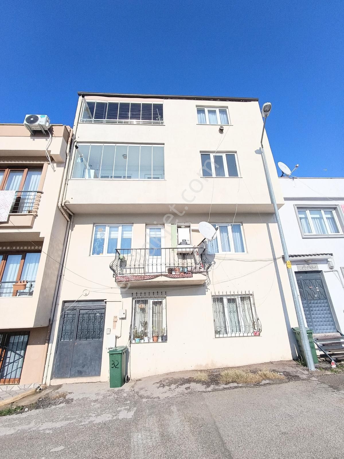Şekerlerden Üçevlerde Açık Mutfak Ara Kat 2+1 Kiralık Daire - Görsel 5