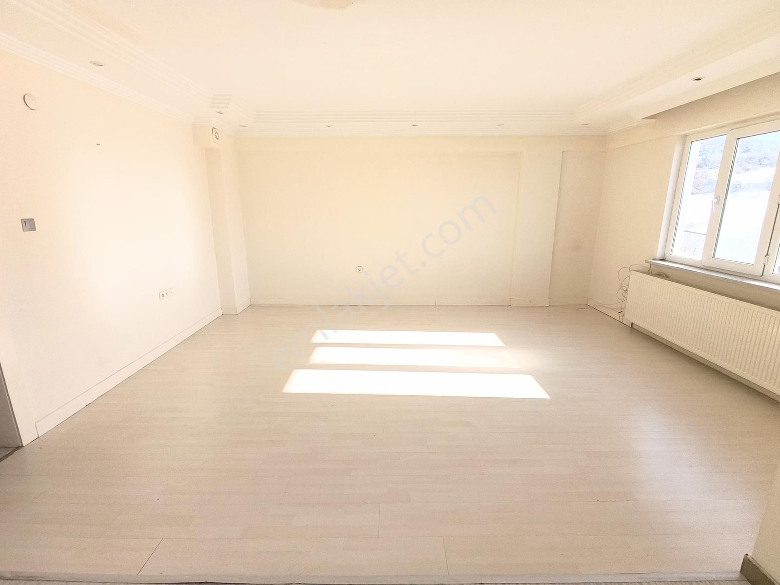 Şekerlerden Üçevlerde Açık Mutfak Ara Kat 2+1 Kiralık Daire - Görsel 12