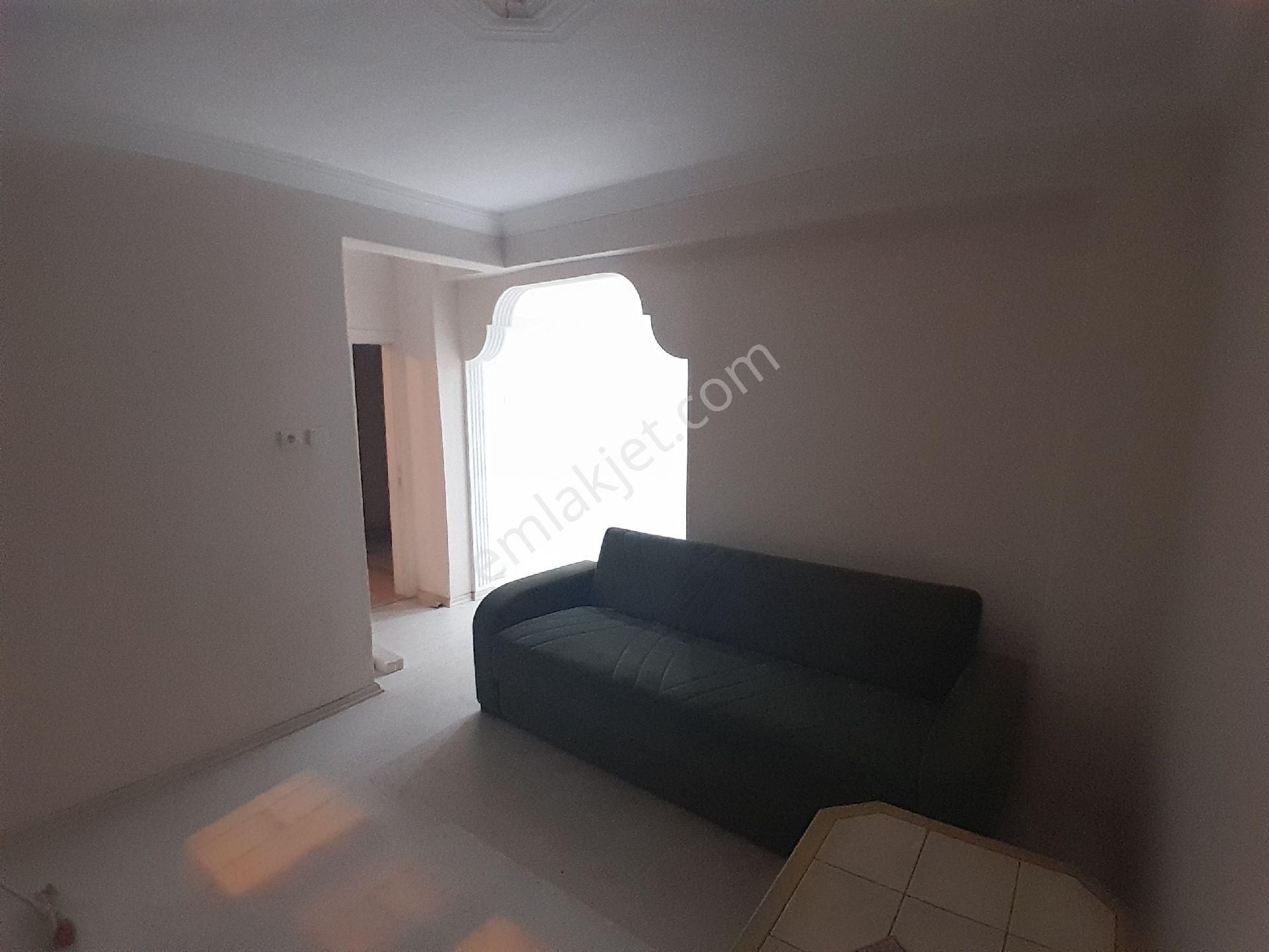 Sarıgazi'de Metro Yakını Kiralık 130m² Dükkan & Depo - Görsel 23