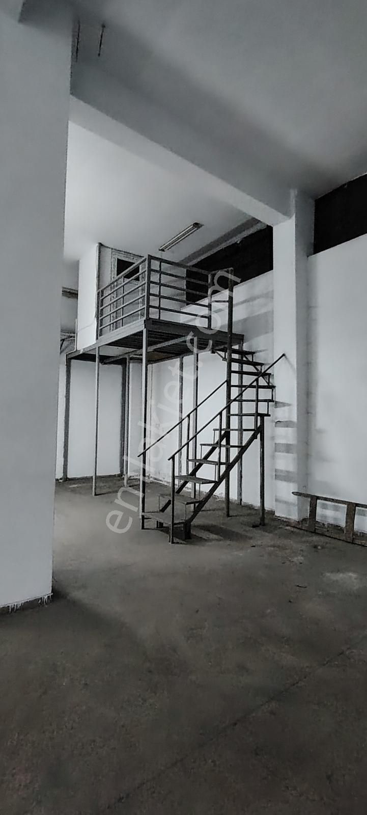 Engin Erdem Den Zeytinburnu Maltepe 400m2 5 Metre Tavan Yük. - Görsel 12