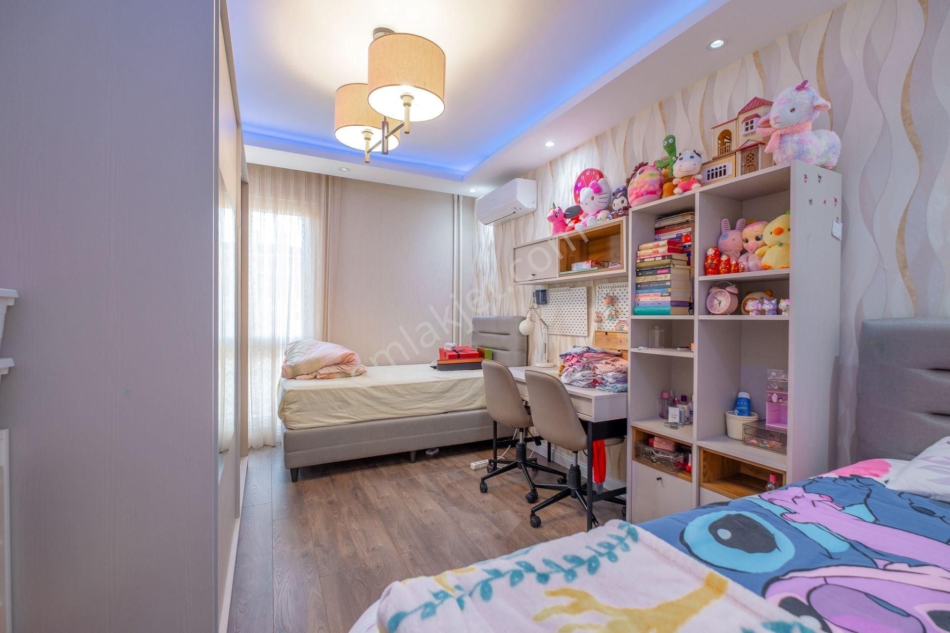 Ataköy 5.kısım Deniz Manzaralı Yenilenmiş E-2-blok 3+1 Satılık - Görsel 12