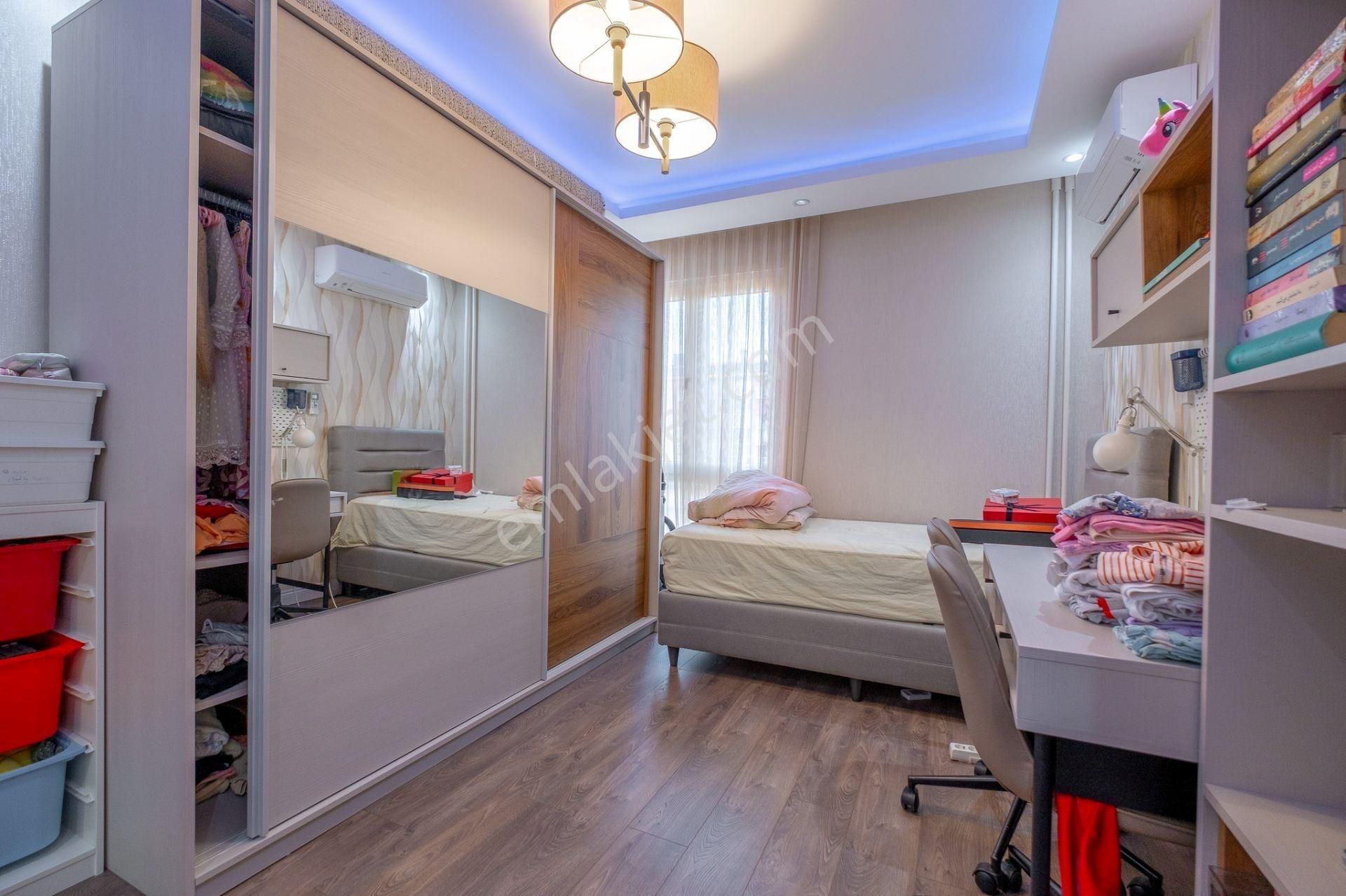 Ataköy 5.kısım Deniz Manzaralı Yenilenmiş E-2-blok 3+1 Satılık - Görsel 13