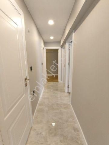 Karşıyaka Bostanlı Mahallesinde Full Tadilatlı 3+1 Satılık Daire - Görsel 5