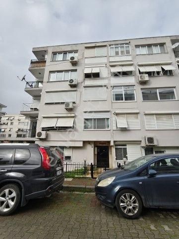 Karşıyaka Bostanlı Mahallesinde Full Tadilatlı 3+1 Satılık Daire - Görsel 15