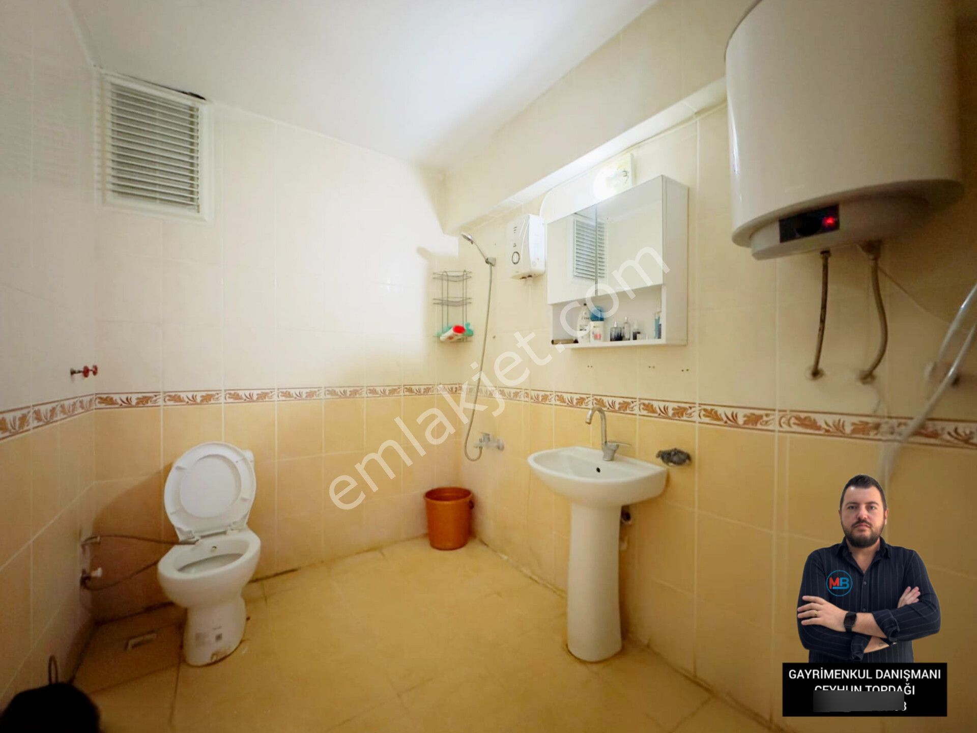 Didimde Satılık 2+1 Cadde Üzeri Orta Kat Asansörlü Kelepir Daire ! - Görsel 11