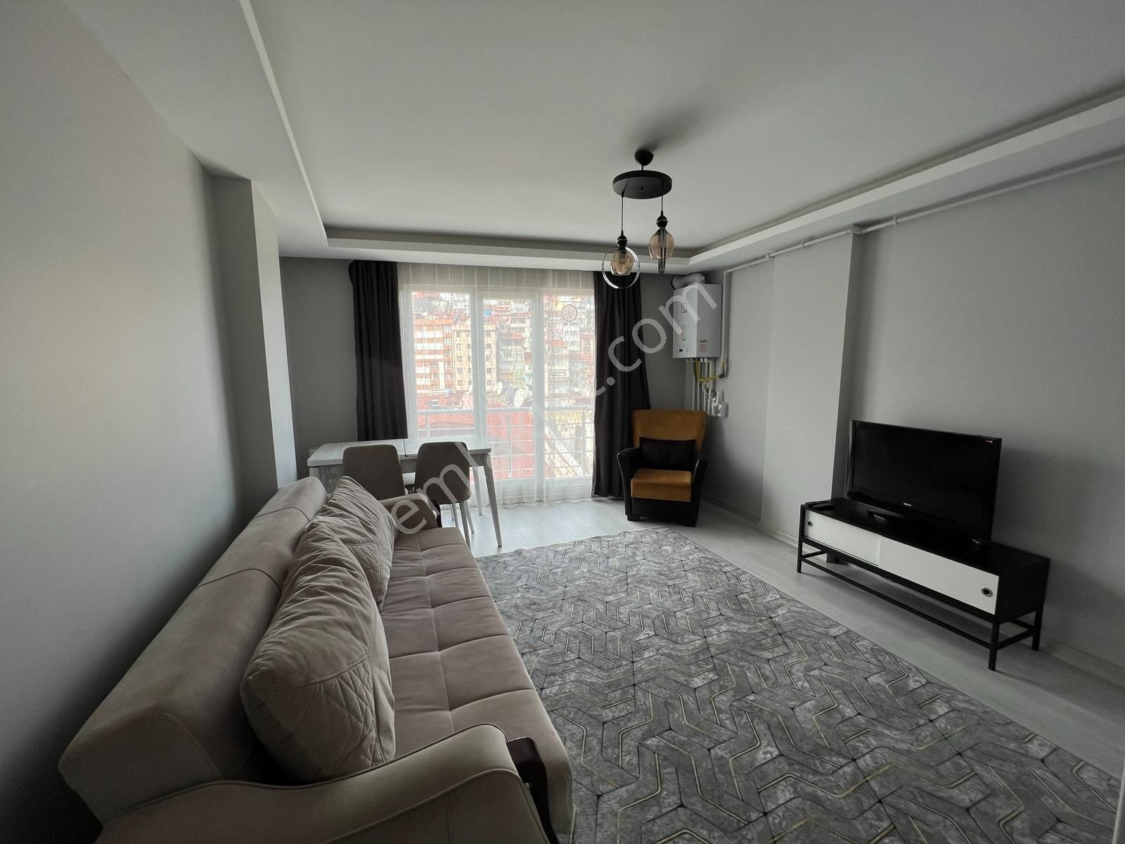 Şışlı Mecıdıyeköy 1+1 Full Eşyalı Cadde Arkas Trump Tower Yürüme