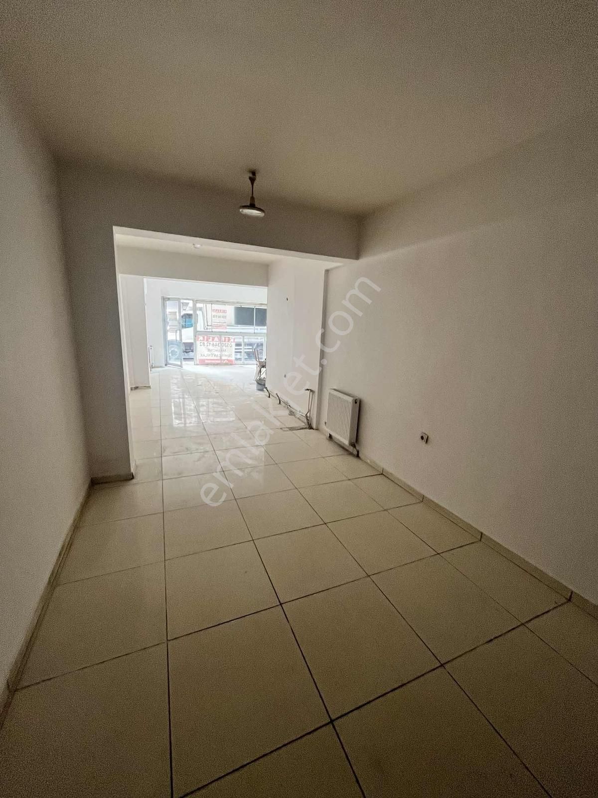 Sahabiye Mahallesi Otak Sokak Cadde Üzeri 3 Katlı Kiralık Dükkan - Görsel 3