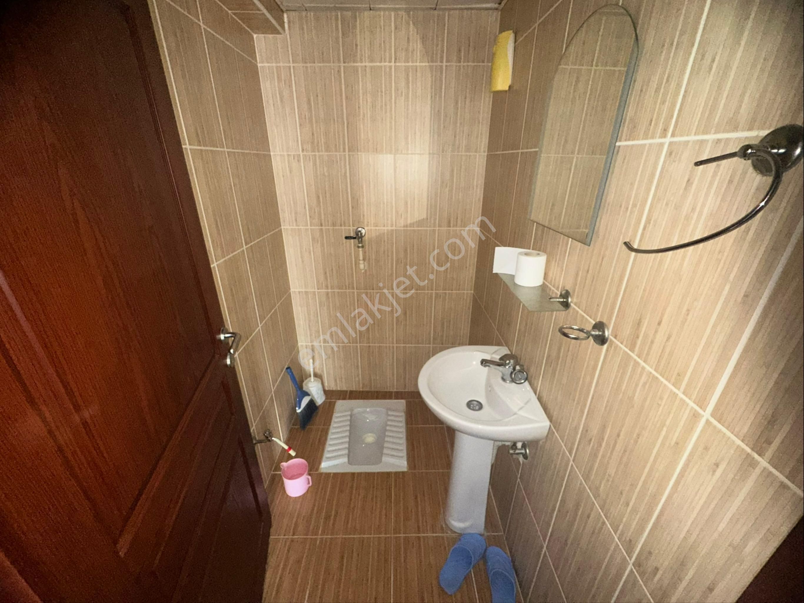 Sakarya Zümrüt Emlaktan Korucuk Mahallesinde 3+1 Eşyalı Sorunsuz Kiralık Daire - Görsel 21