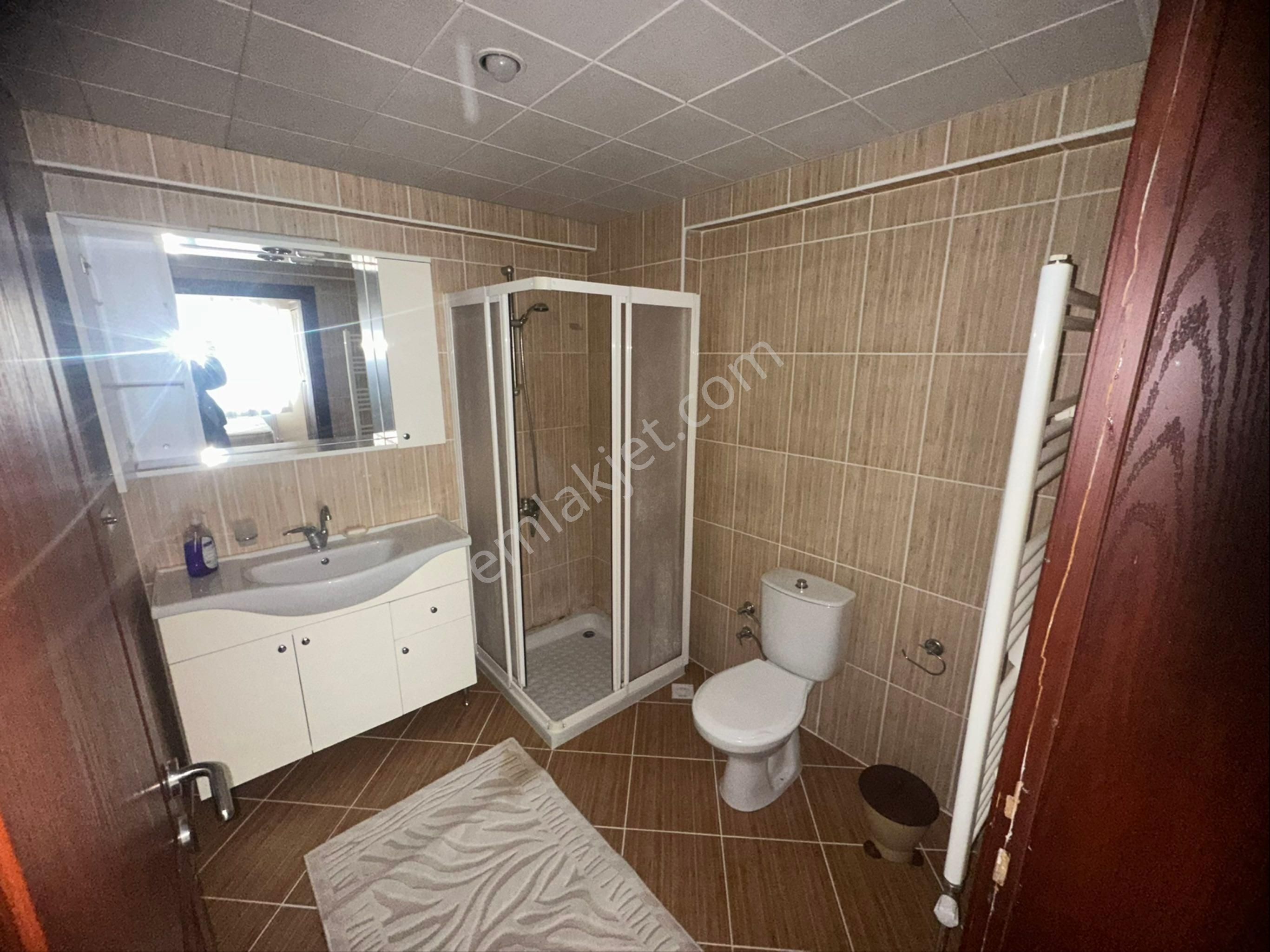 Sakarya Zümrüt Emlaktan Korucuk Mahallesinde 3+1 Eşyalı Sorunsuz Kiralık Daire - Görsel 24