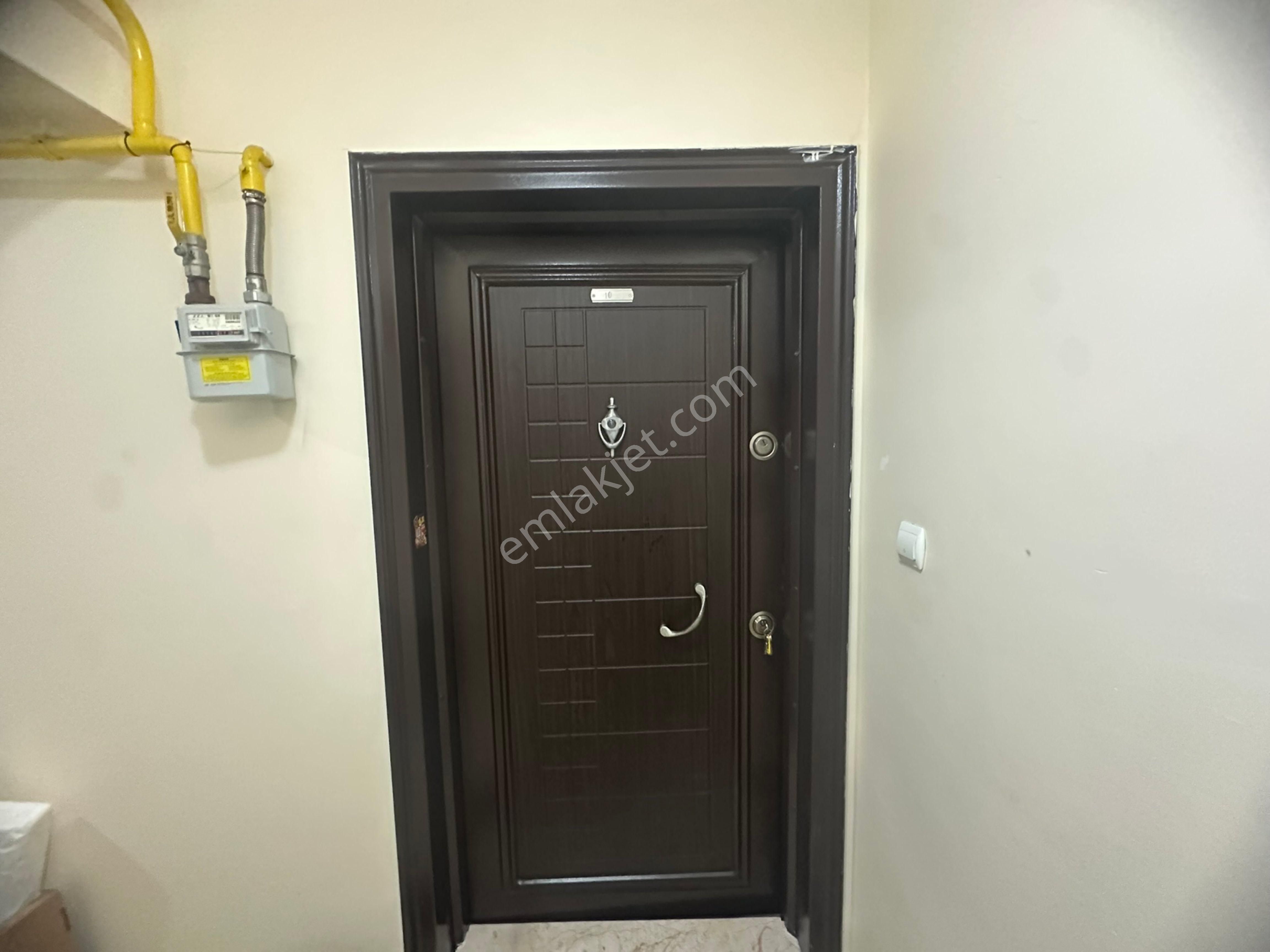 Sakarya Zümrüt Emlaktan Korucuk Mahallesinde 3+1 Eşyalı Sorunsuz Kiralık Daire - Görsel 3