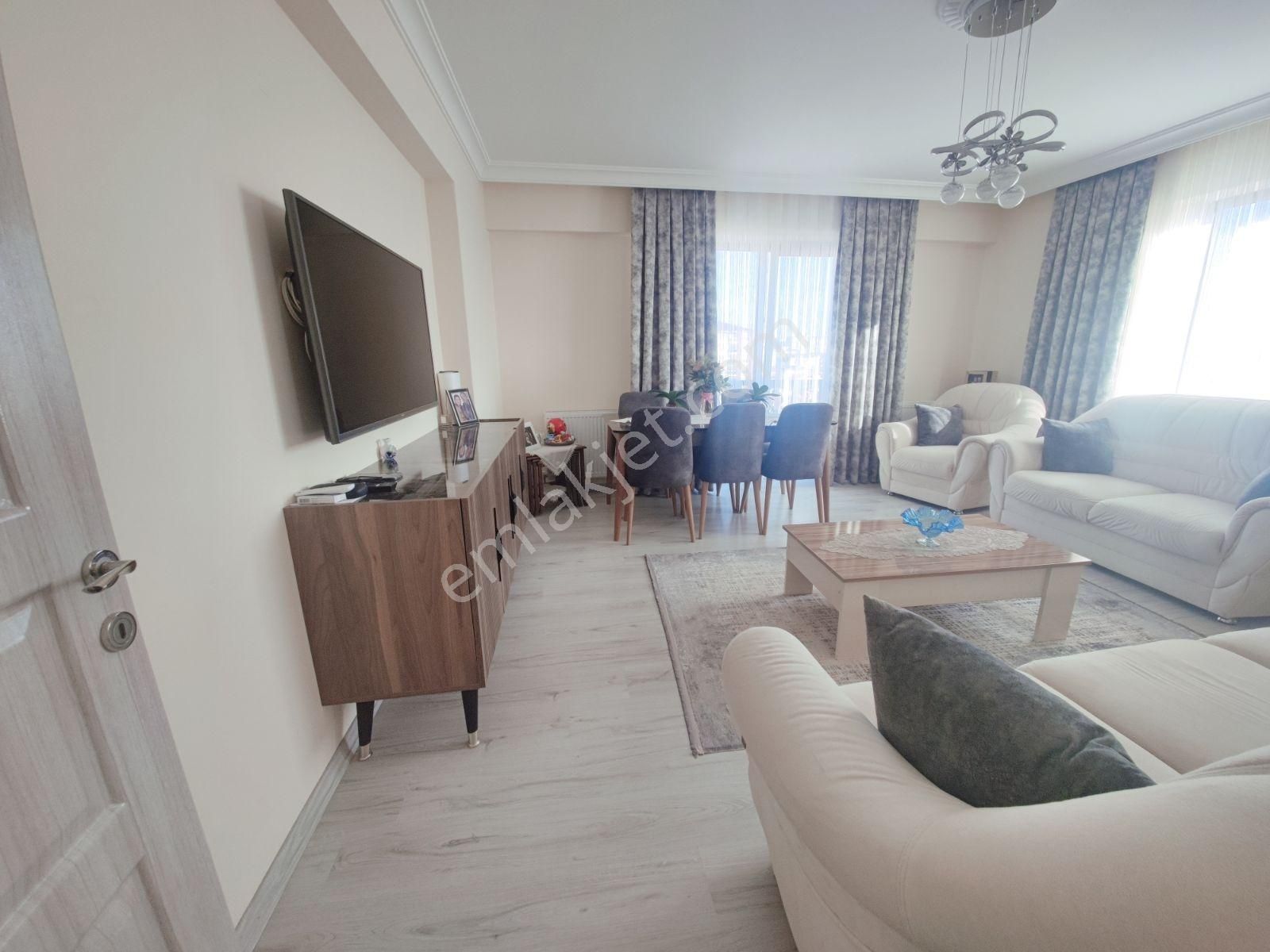 Çamçeşme Parkı İle Tepebaşı Camii Arası 3+1 Banyo Wc Ayri Daire - Görsel 32