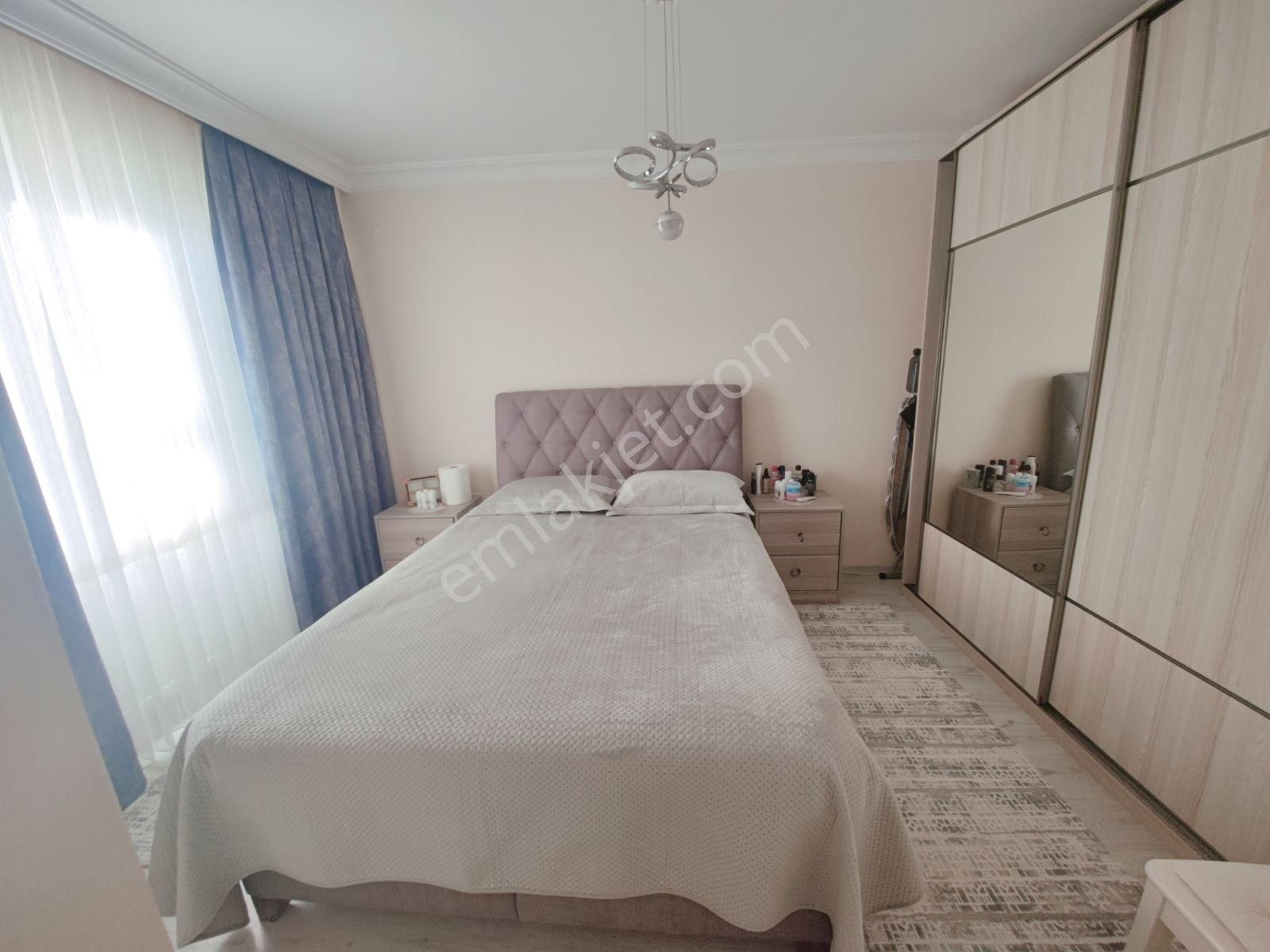 Çamçeşme Parkı İle Tepebaşı Camii Arası 3+1 Banyo Wc Ayri Daire - Görsel 22