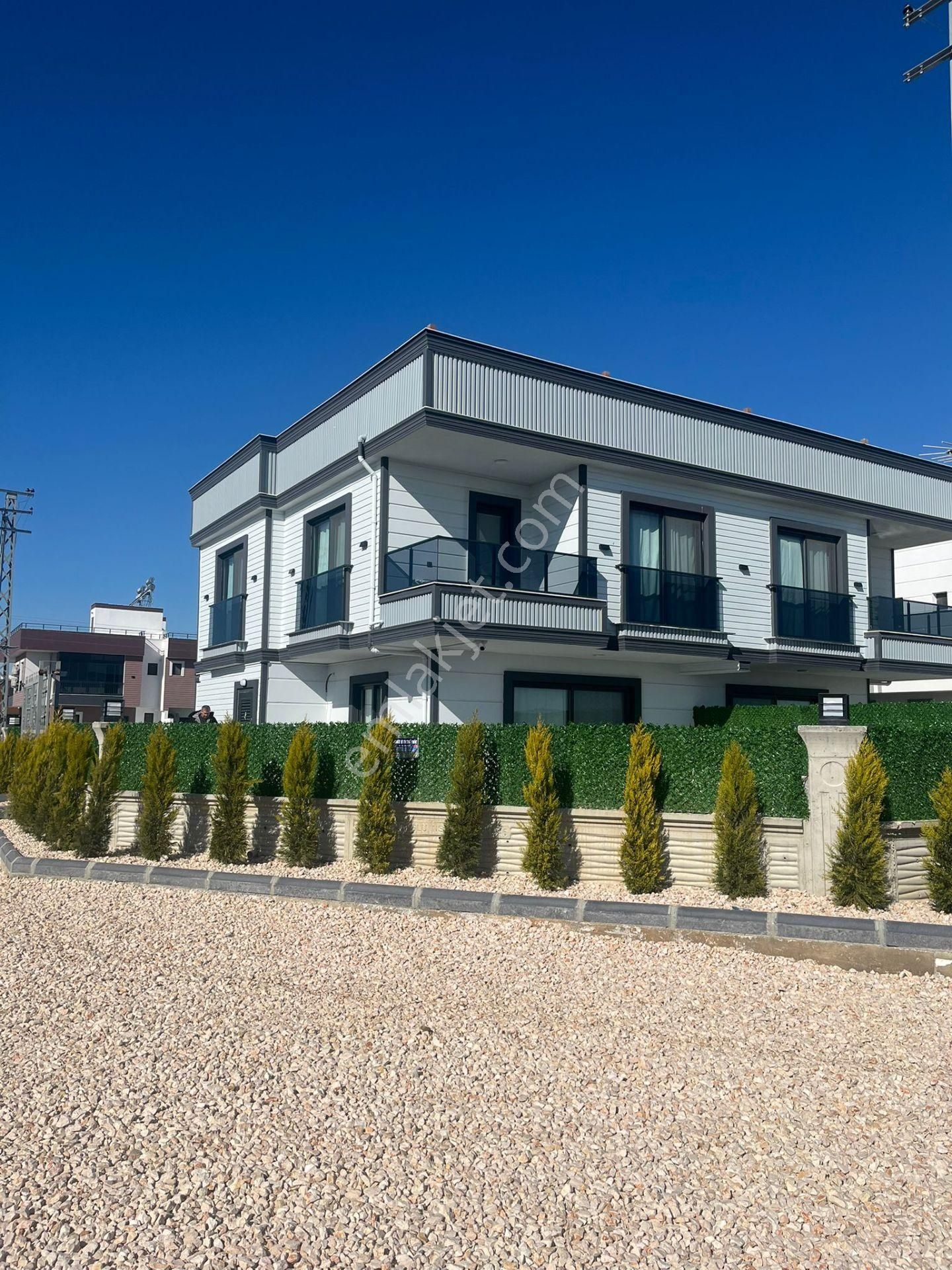 Taşucu/kummahallesi Sıfır Havuzlu Eşyalı Lüks Kiralık Villa