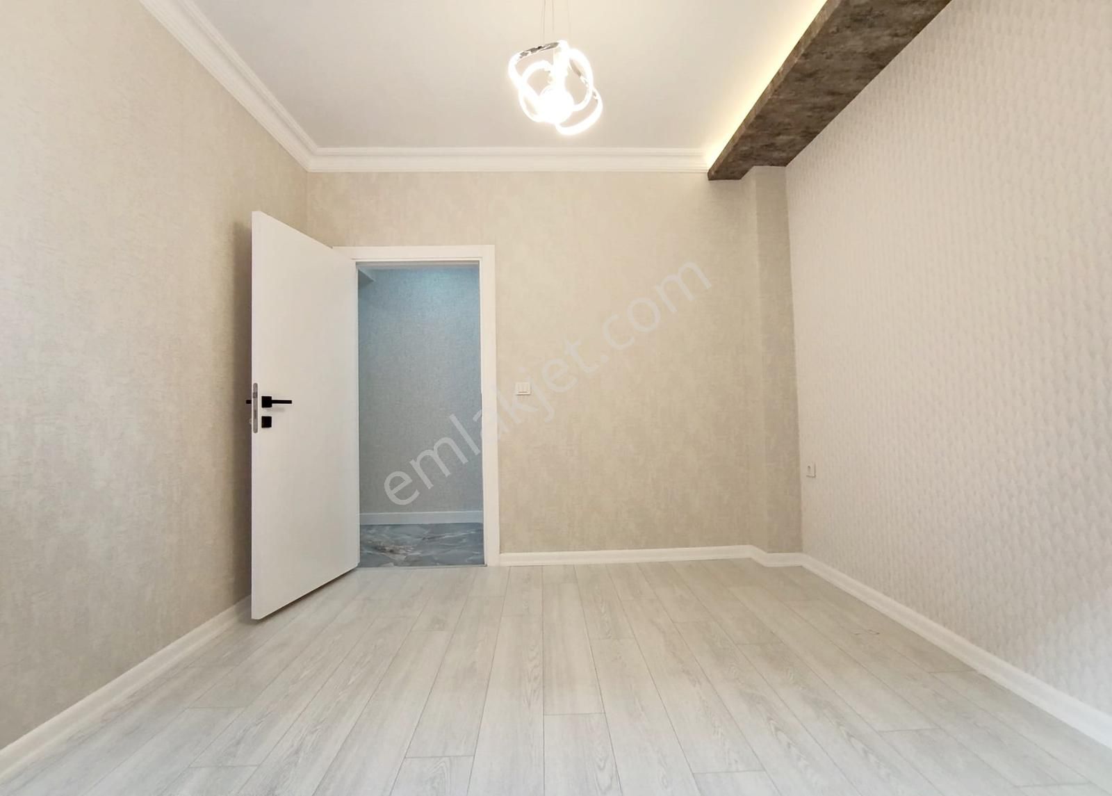 Fatih Cadde Üzeri Full+full Yapılı Bağımsız 2 Katta 3+1 Daire - Görsel 22