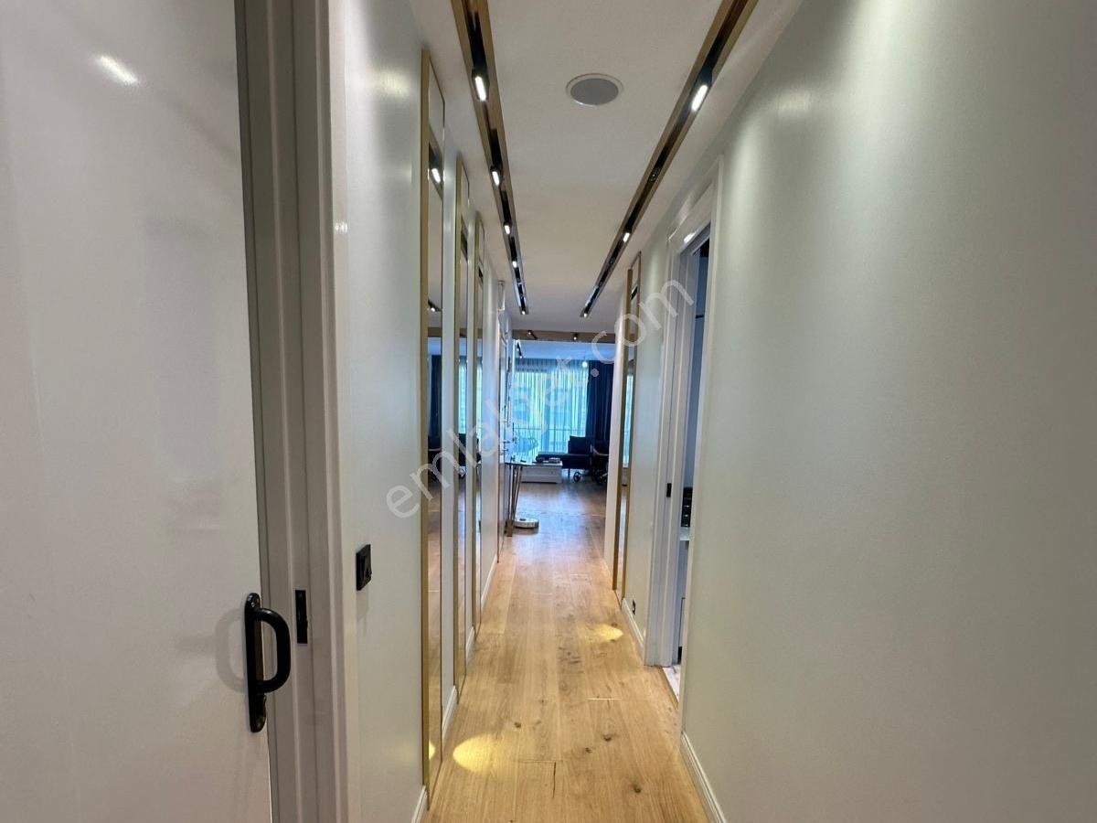 Utkudan Caddebostanda Bağdata Paralel Mimari Dekorlu Satılık 3+1 - Görsel 13