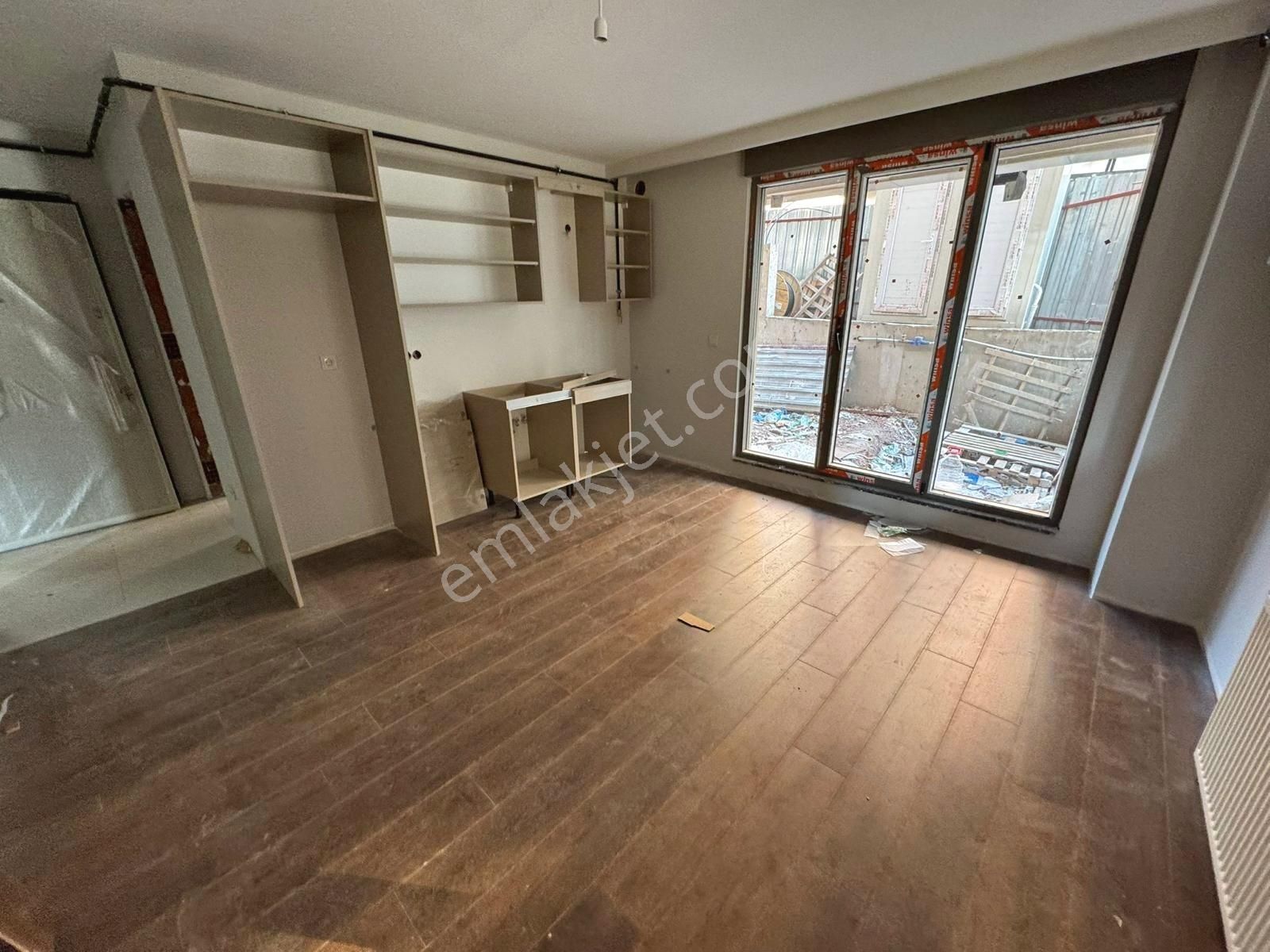 █ Konfor █ Küçükyalı Merkezde, Ön Cephe, Bahçeli, Sıfır 1+1 - Görsel 5