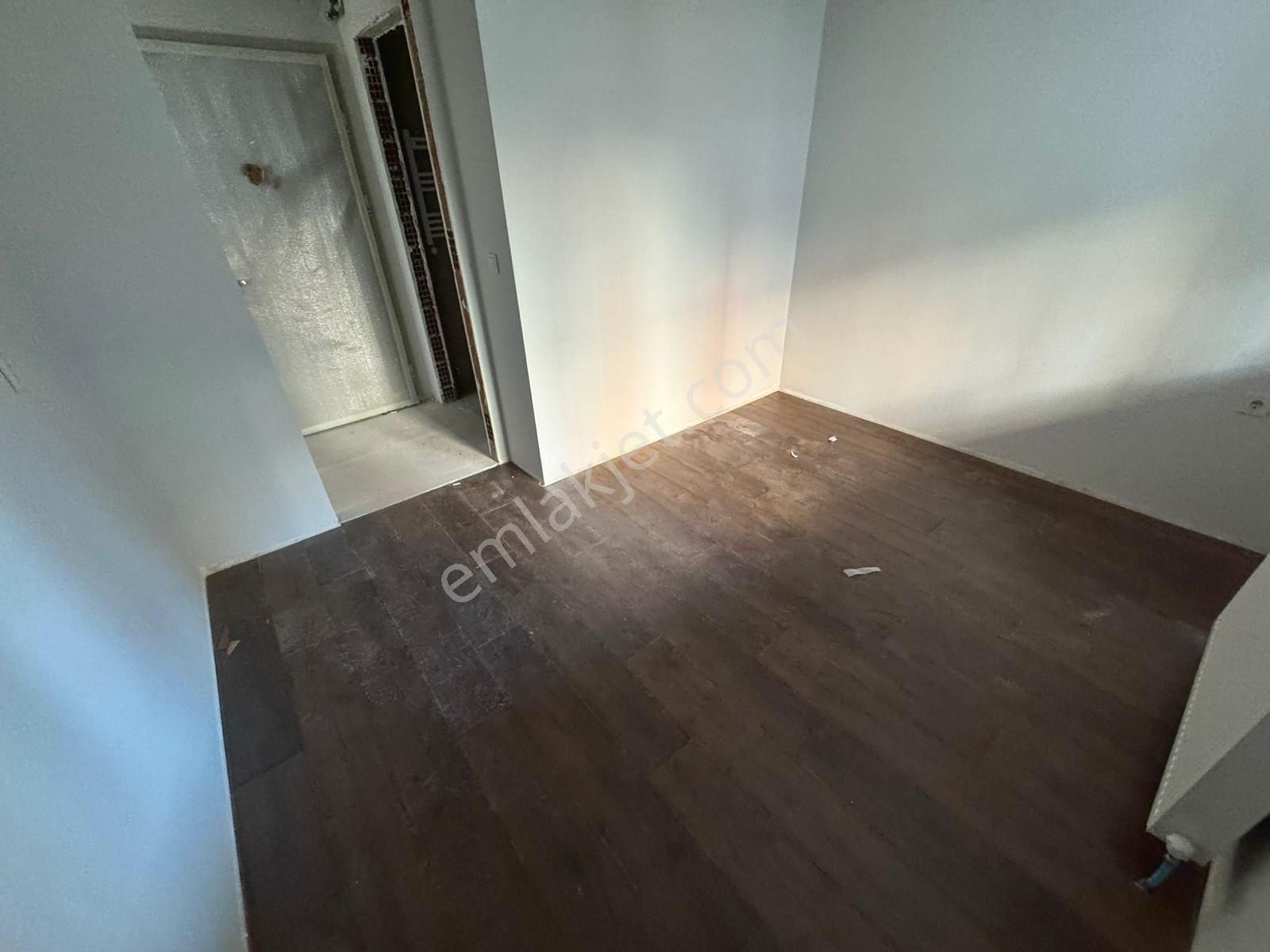 █ Konfor █ Küçükyalı Merkezde, Ön Cephe, Bahçeli, Sıfır 1+1 - Görsel 35