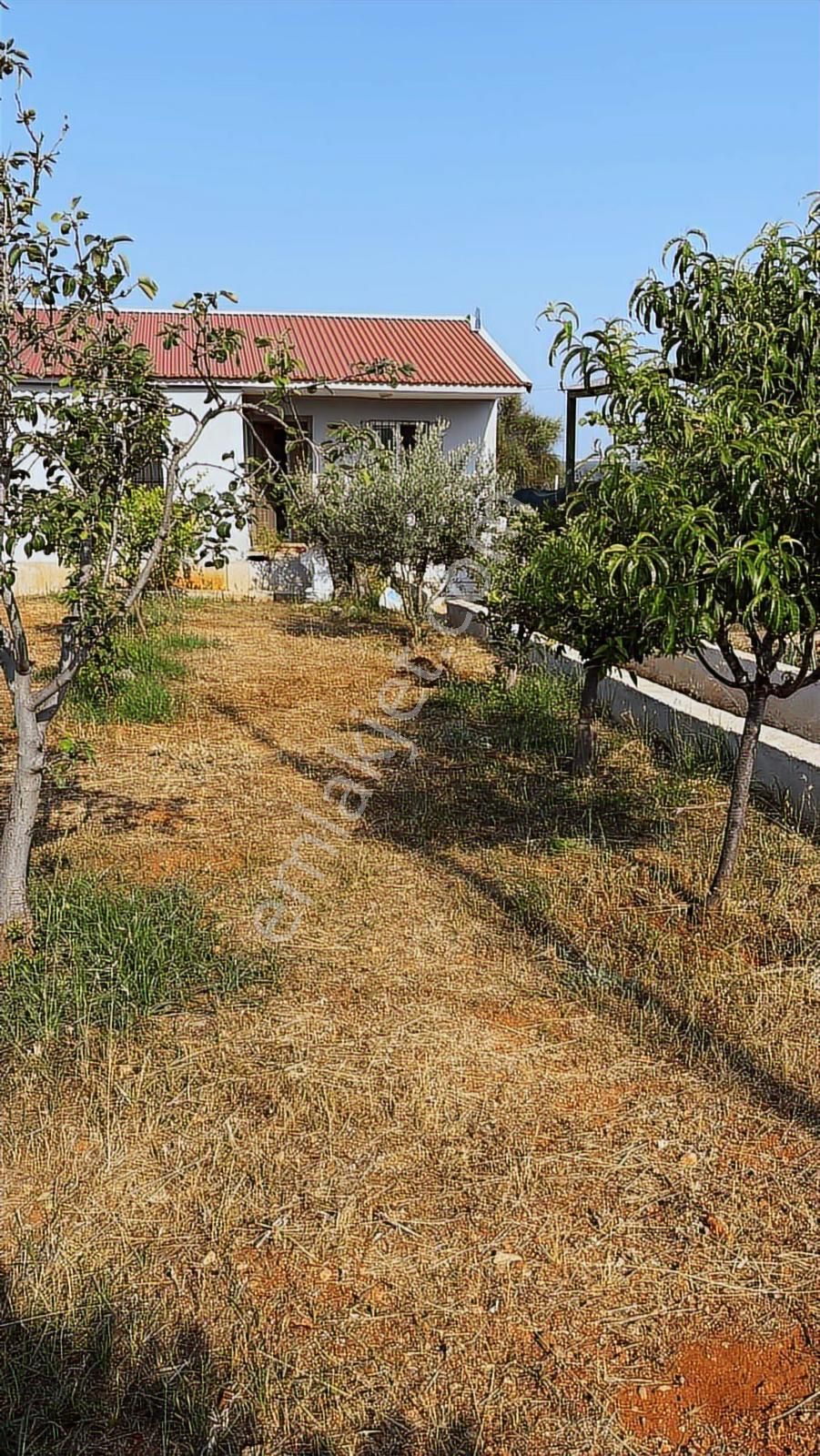 Aksu Topallıda Müstakil Ev - Görsel 8