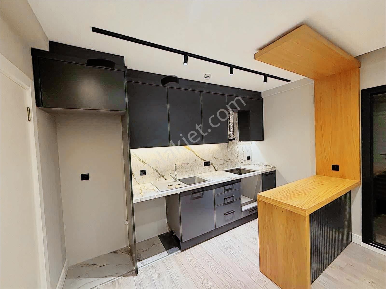 Kuşadası Davutlar 2+1 Havuzlu Satılık Lüks Daire - Görsel 6